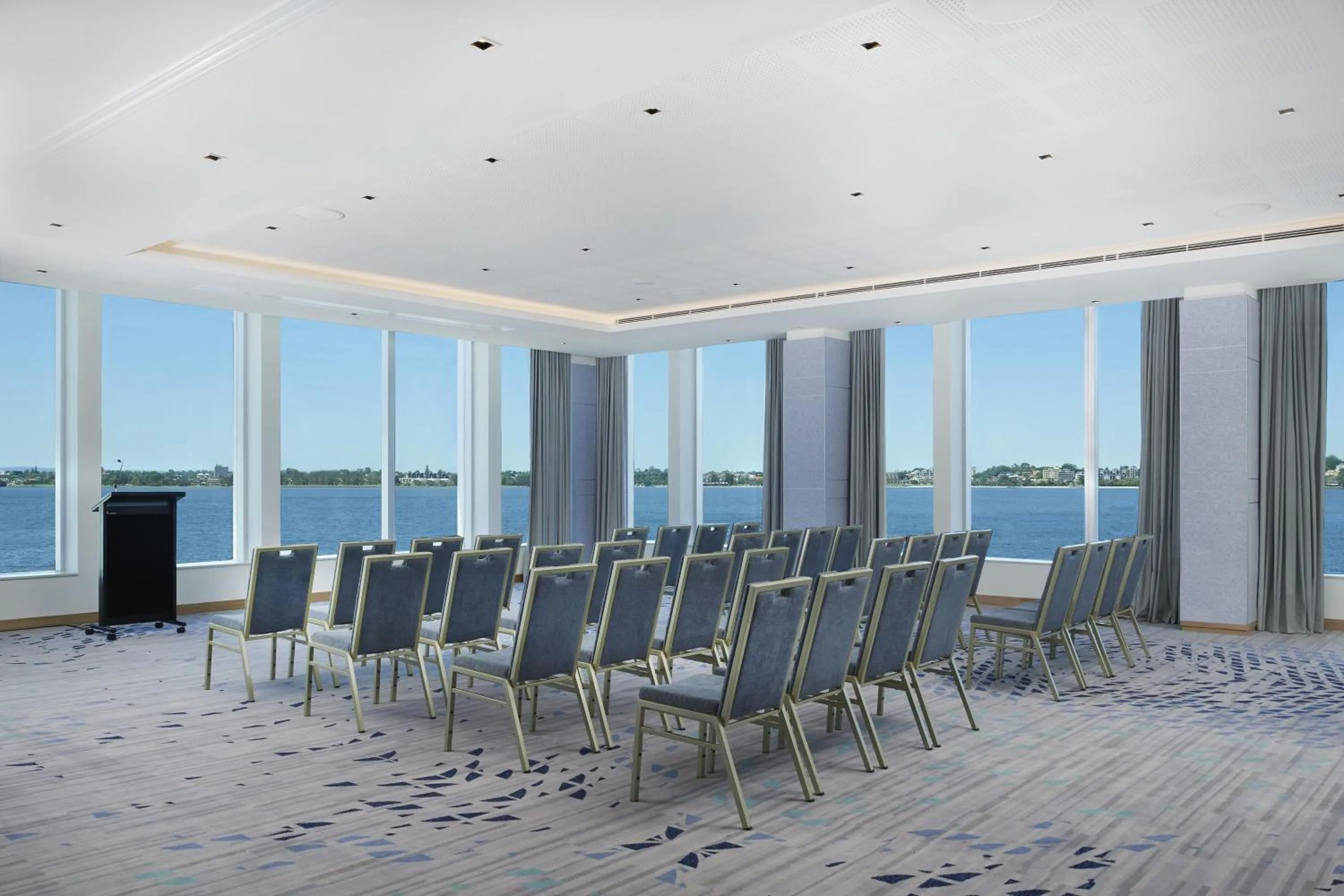 Meeting/conference room in Doubletree By Hilton Perth Waterfront