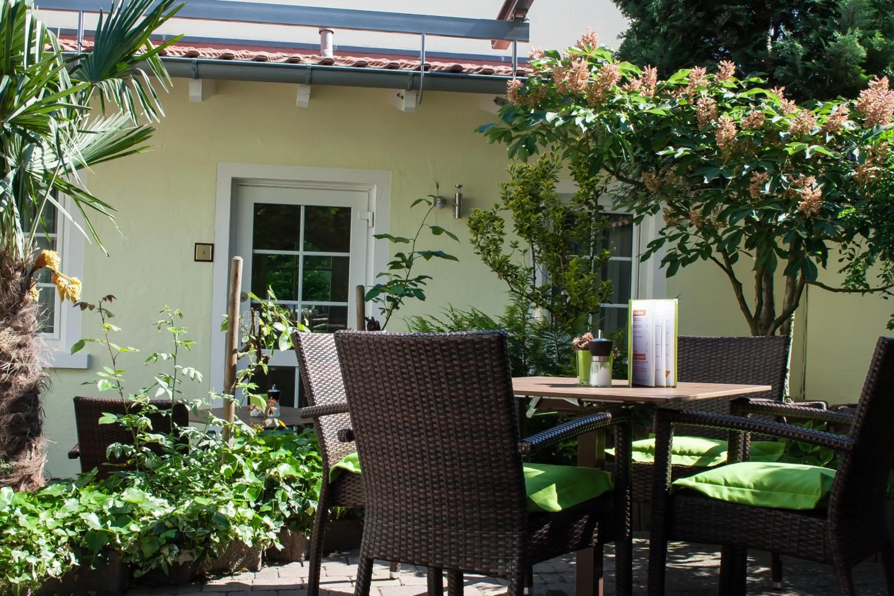 Restaurant/places to eat in Hotel Speeter