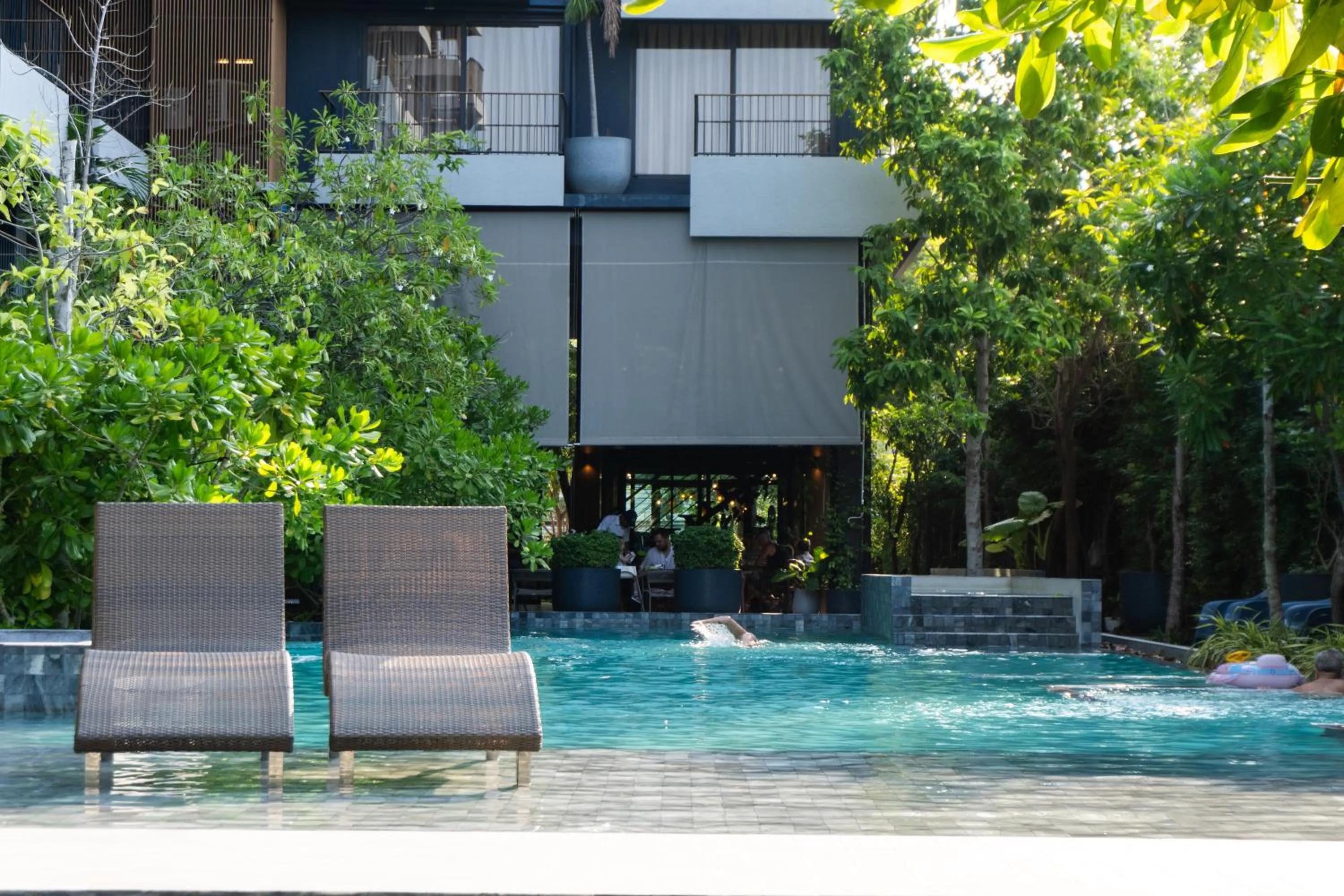 Swimming pool in Seamira House Huahin