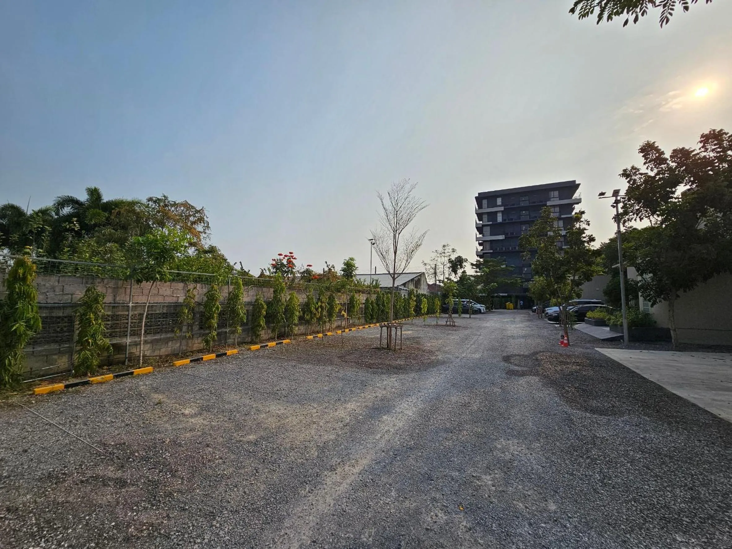 Parking in Seamira House Huahin