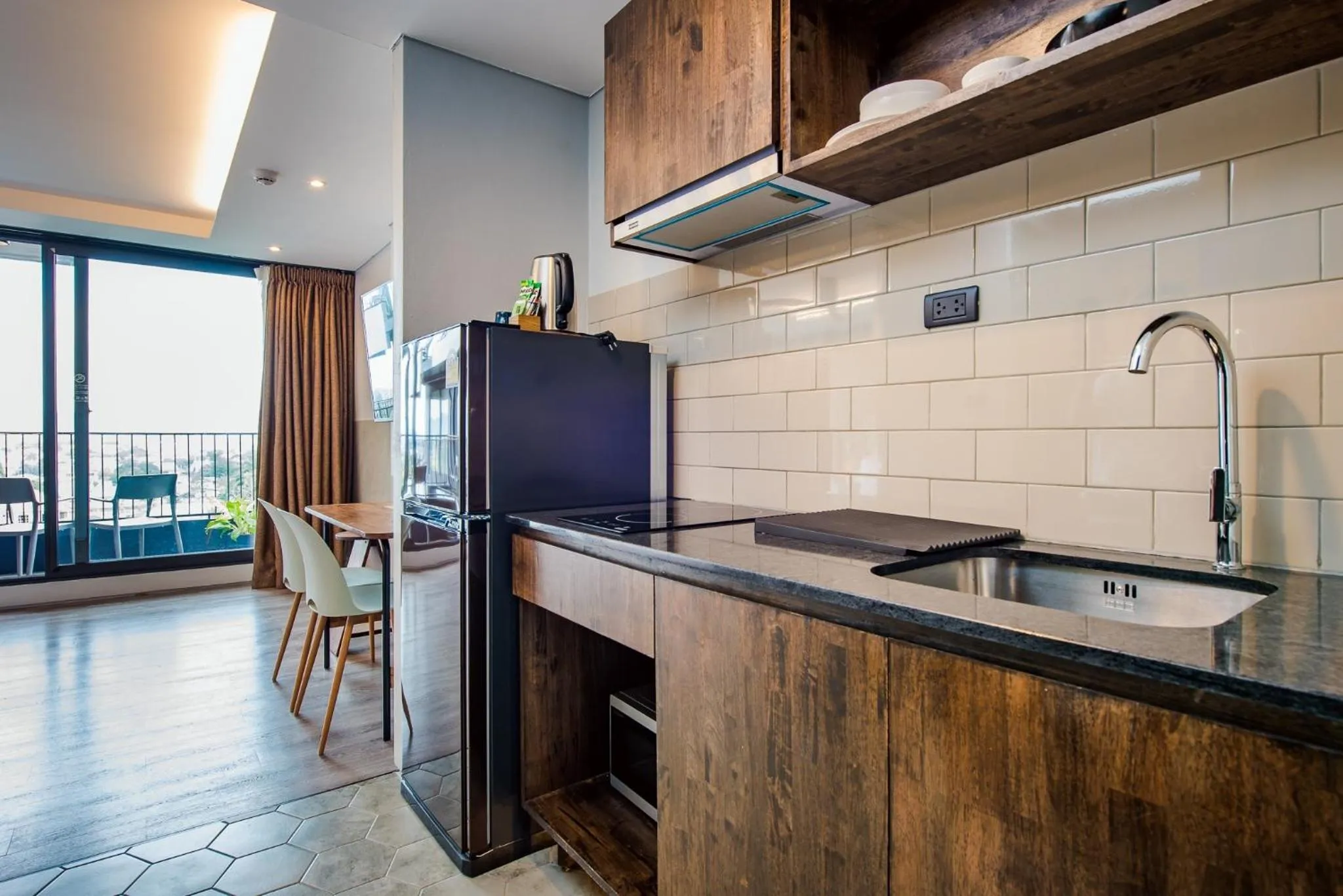 Kitchen or kitchenette in Seamira House Huahin