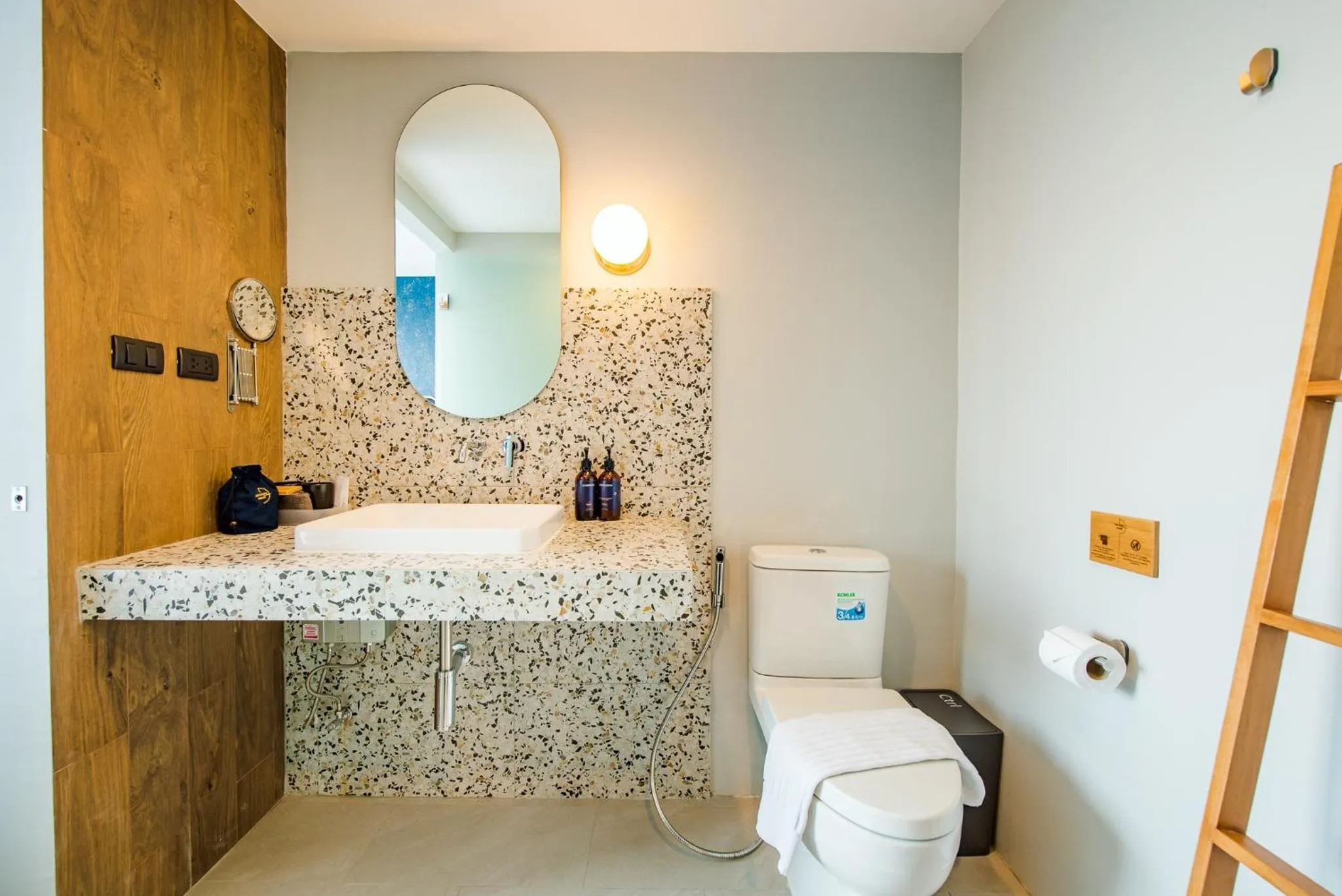 Toilet in Seamira House Huahin