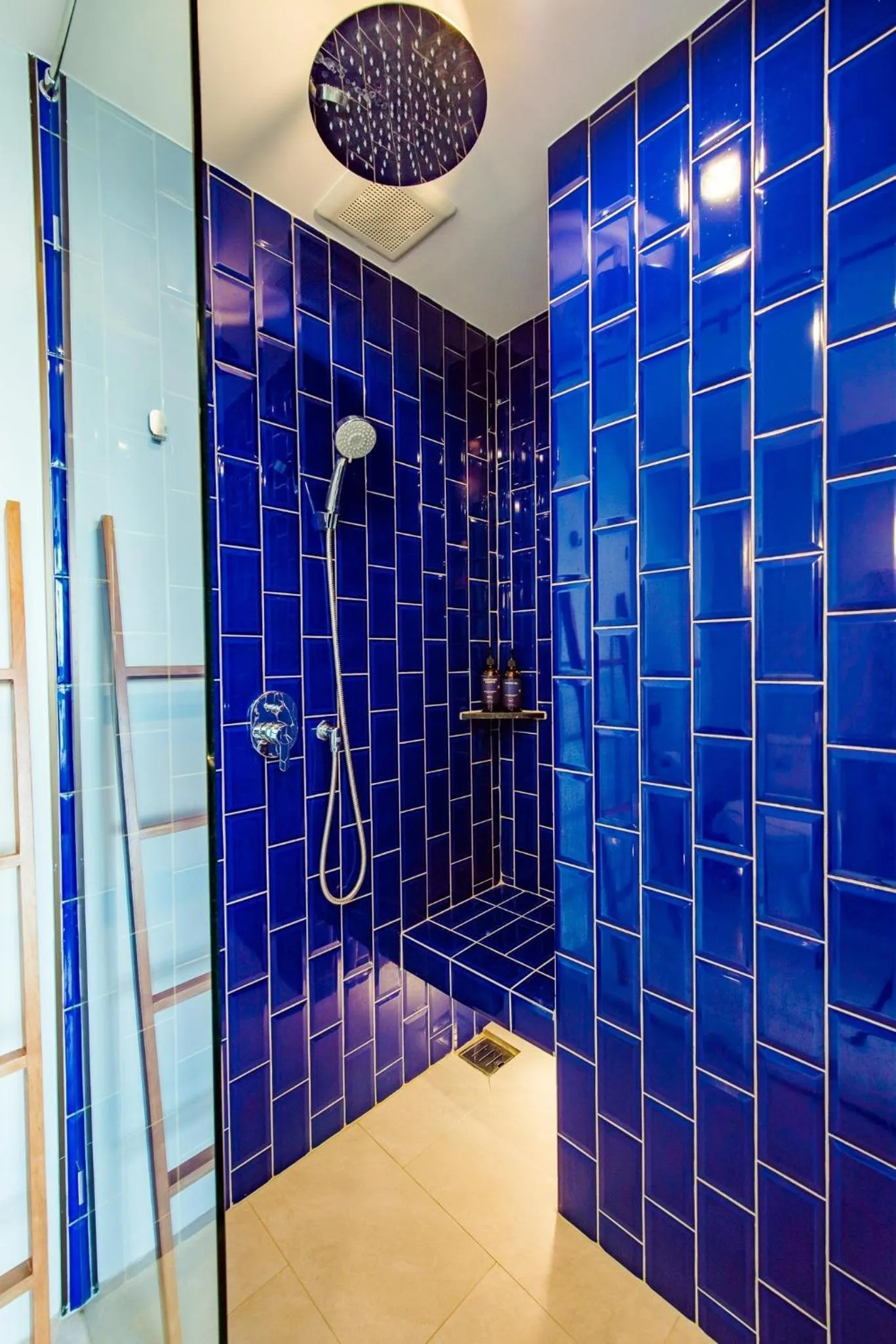 Shower in Seamira House Huahin