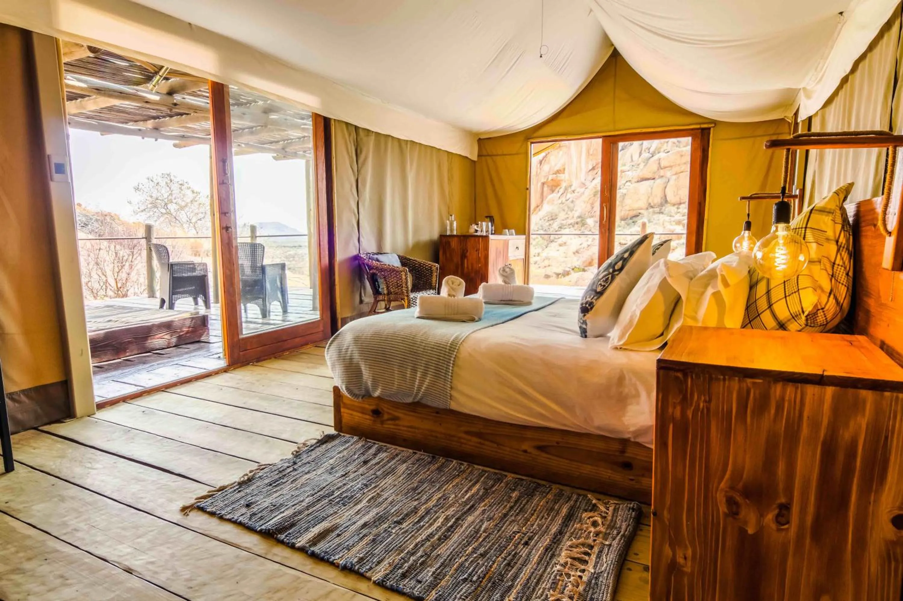 Bedroom, Bed in Ondudu Safari Lodge