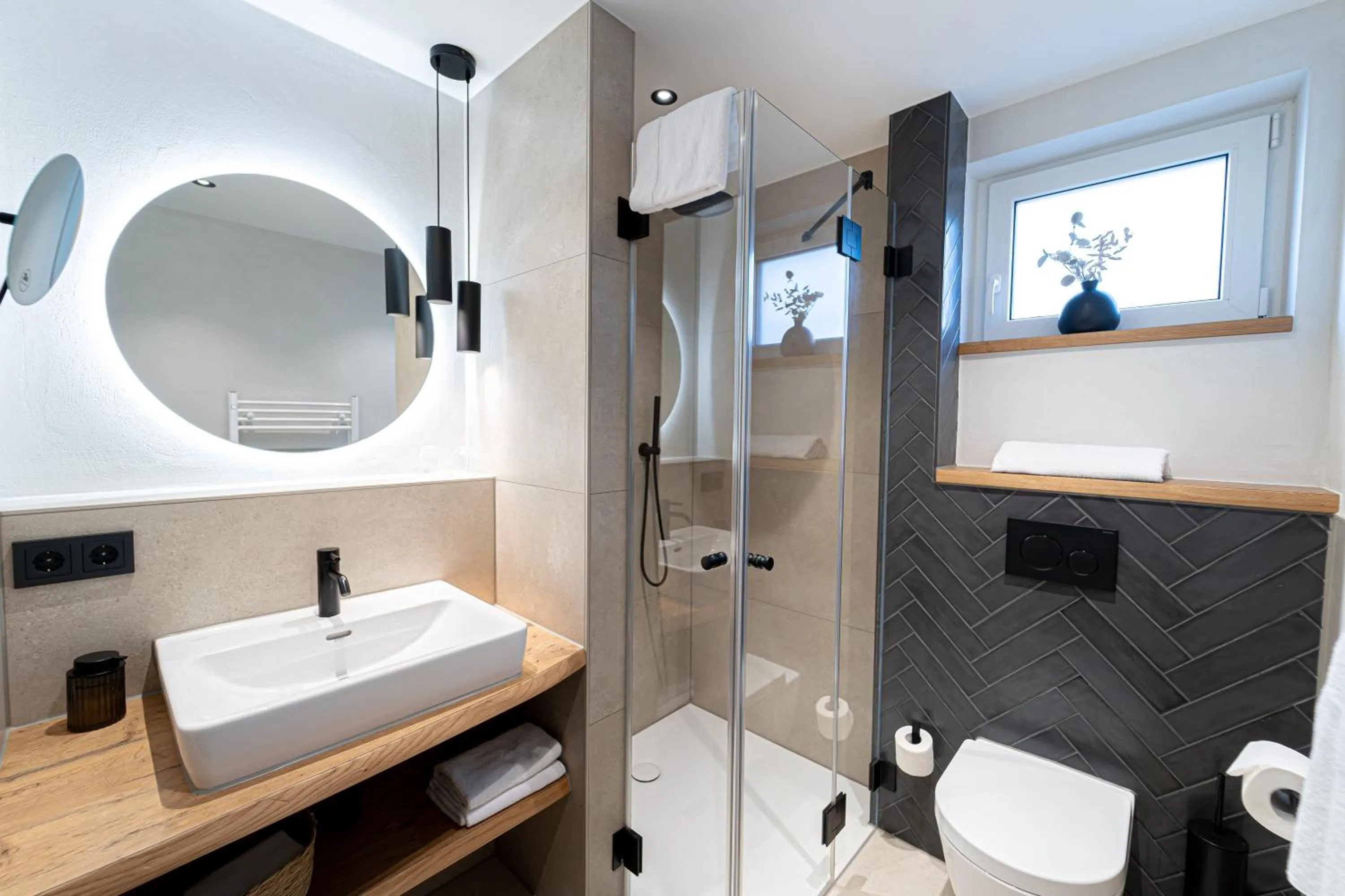 Shower in See und Sporthotel Ankum mit Lakeside Apartments