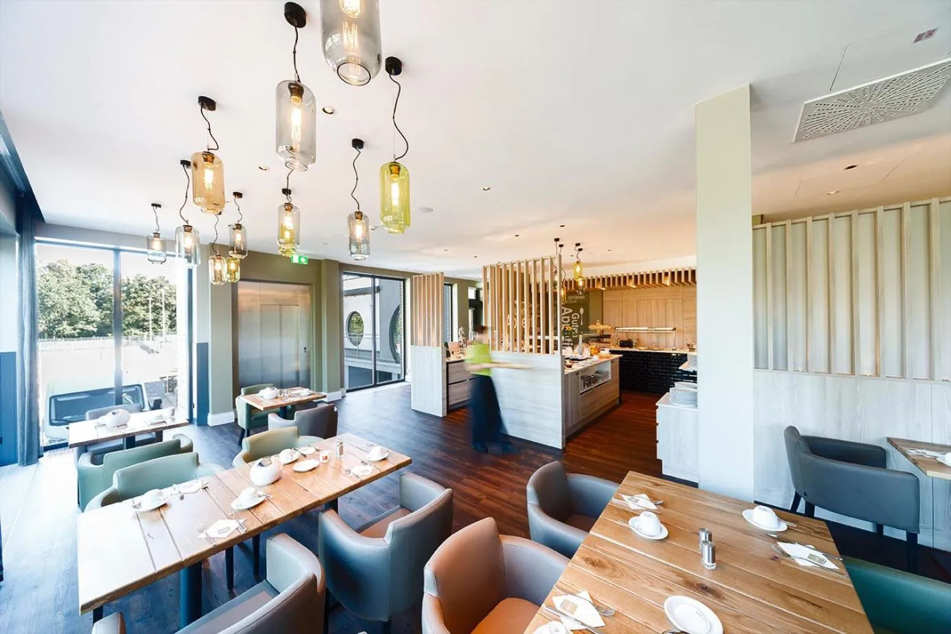 Restaurant/places to eat in See und Sporthotel Ankum mit Lakeside Apartments