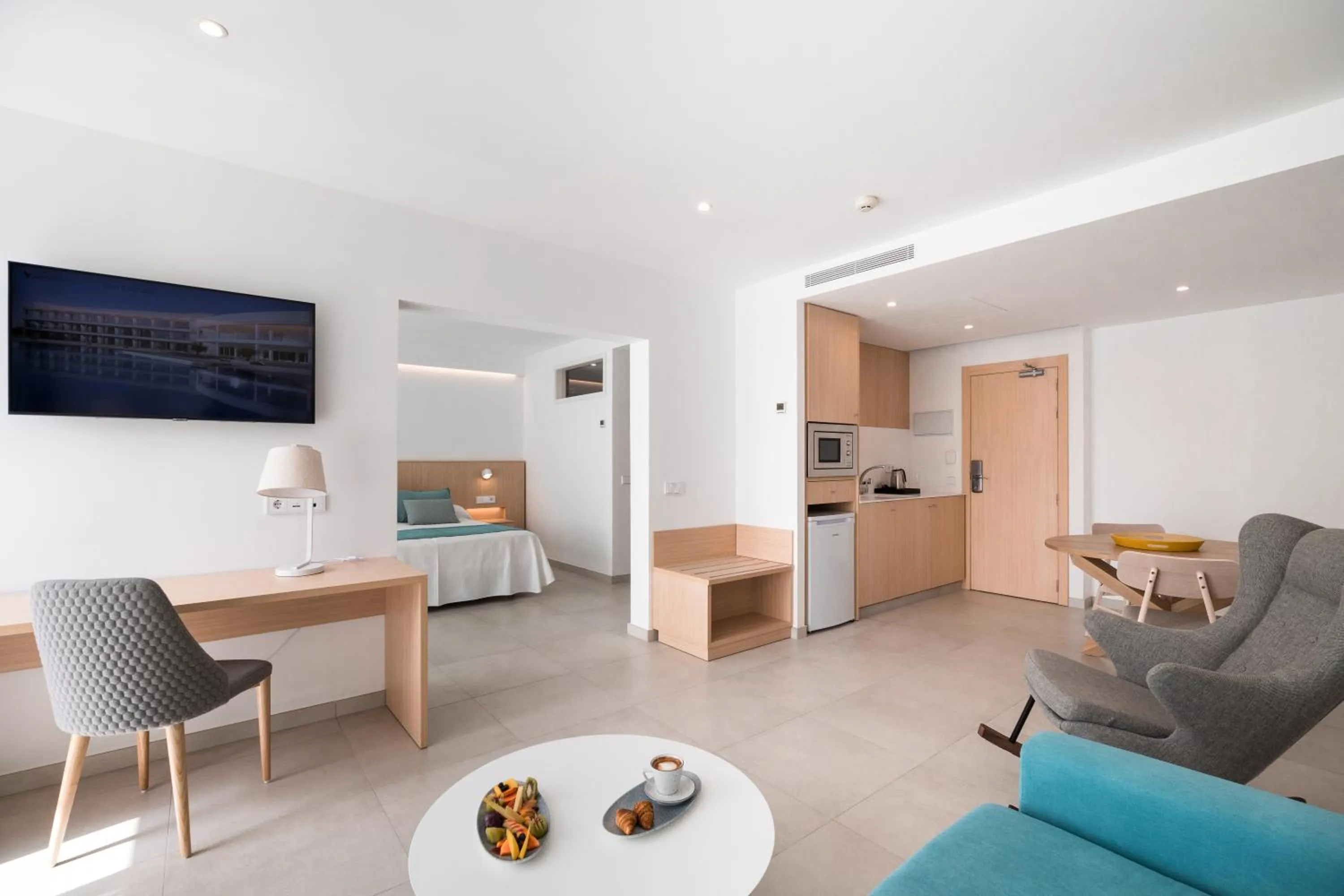 Photo of the whole room in Petit Sagitario Adults only