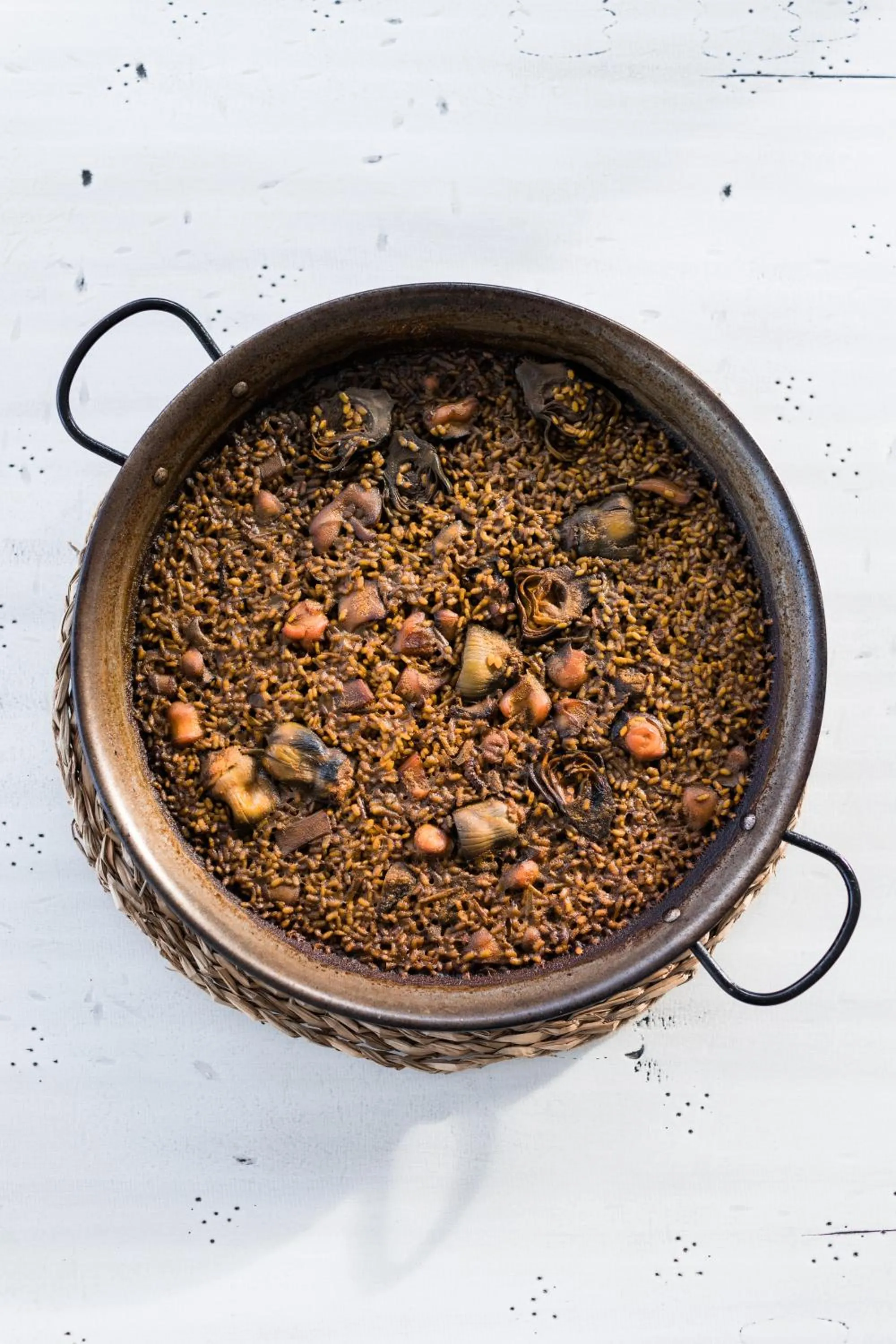 Food in Petit Sagitario Adults only