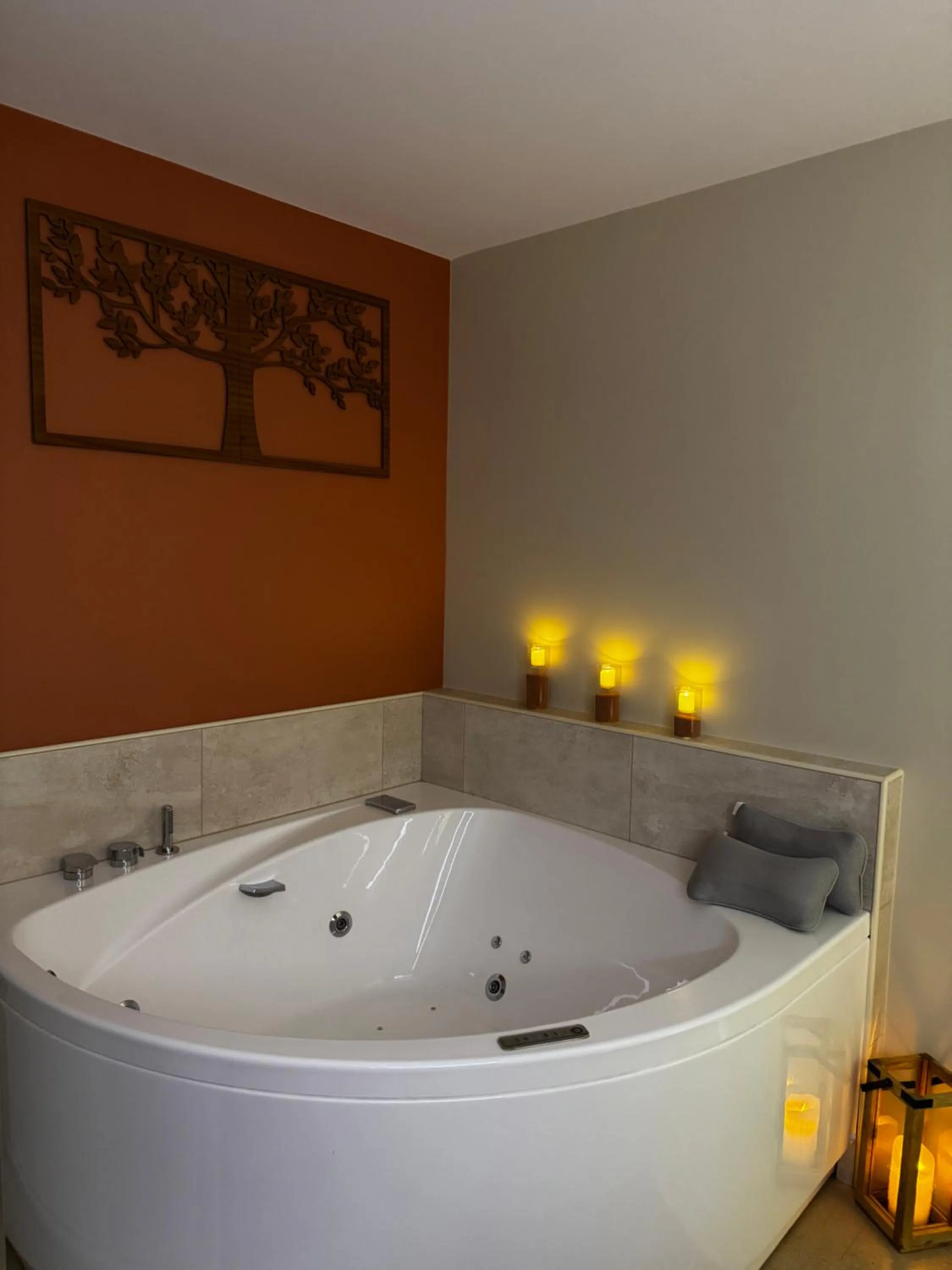 Hot Tub in Au fil de l’Ô