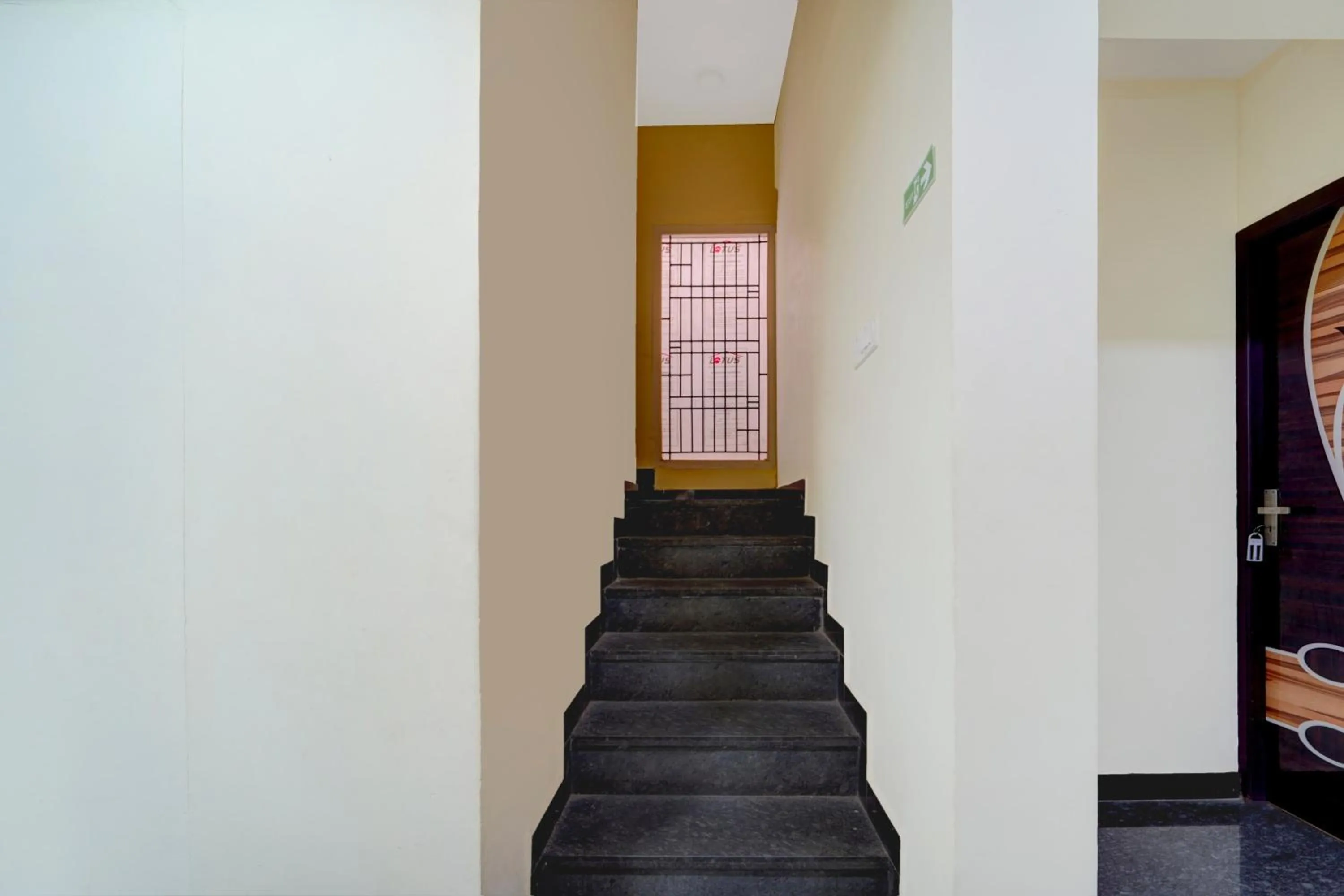 Lobby or reception in Super Hotel O Madurai Near Bus Stand