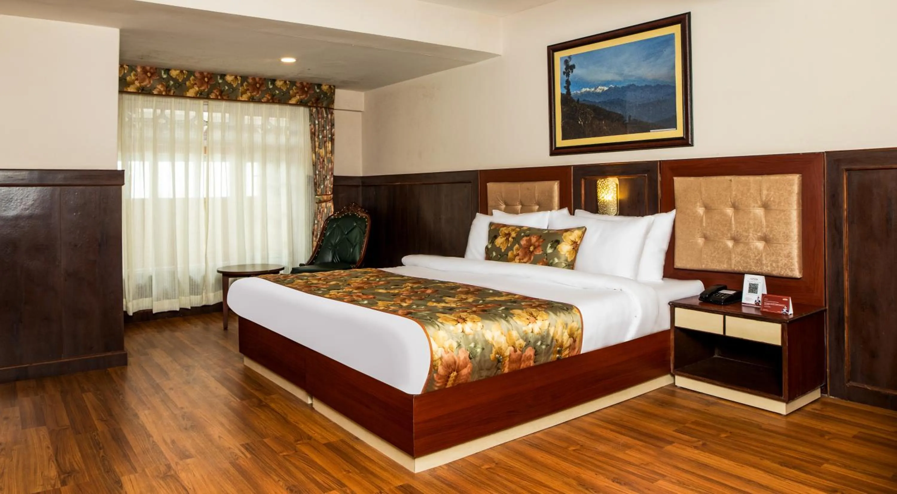 Bed in Summit Oakden Resort & Spa Mall Road