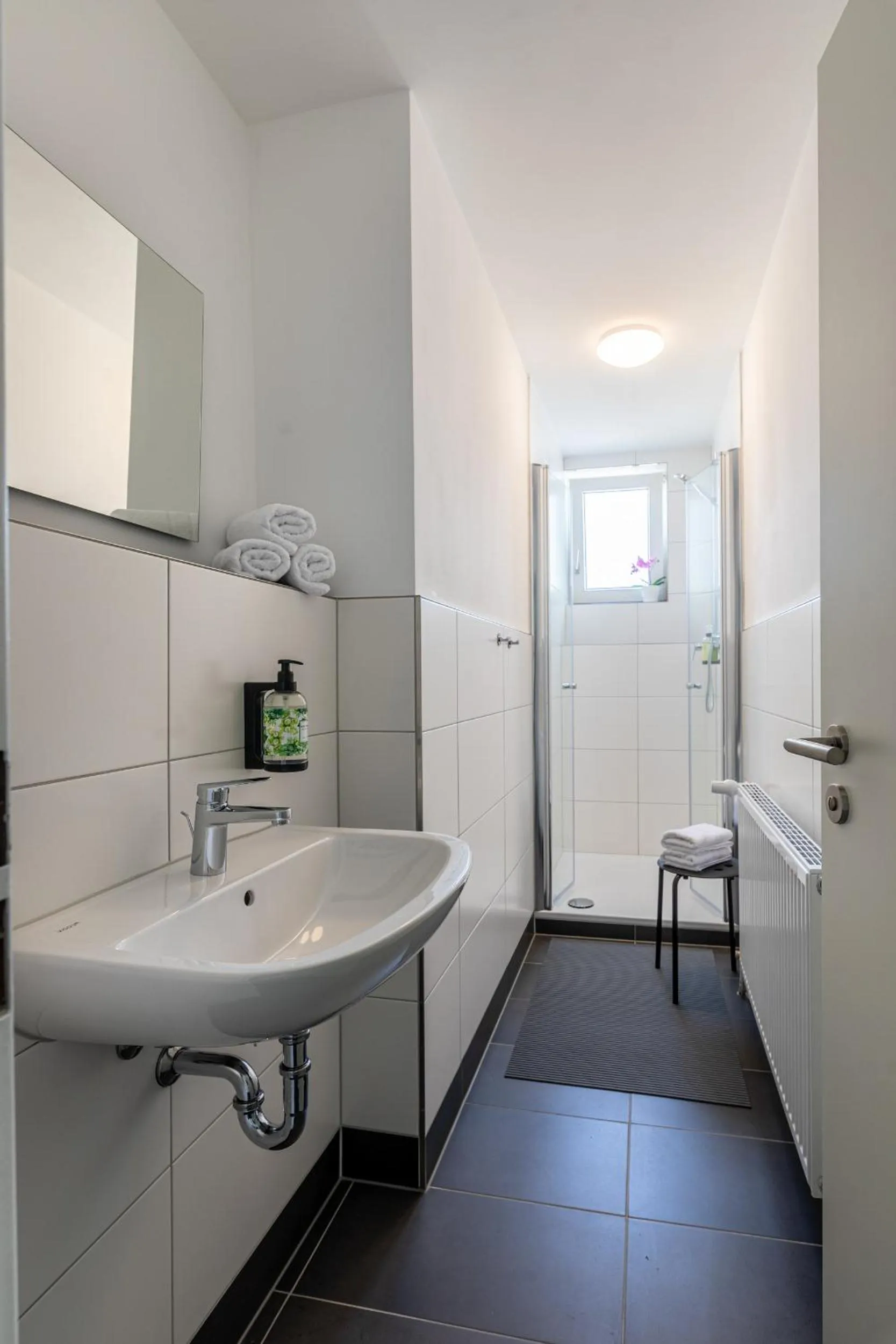 Bathroom in Hotel Clement - Bed & Breakfast