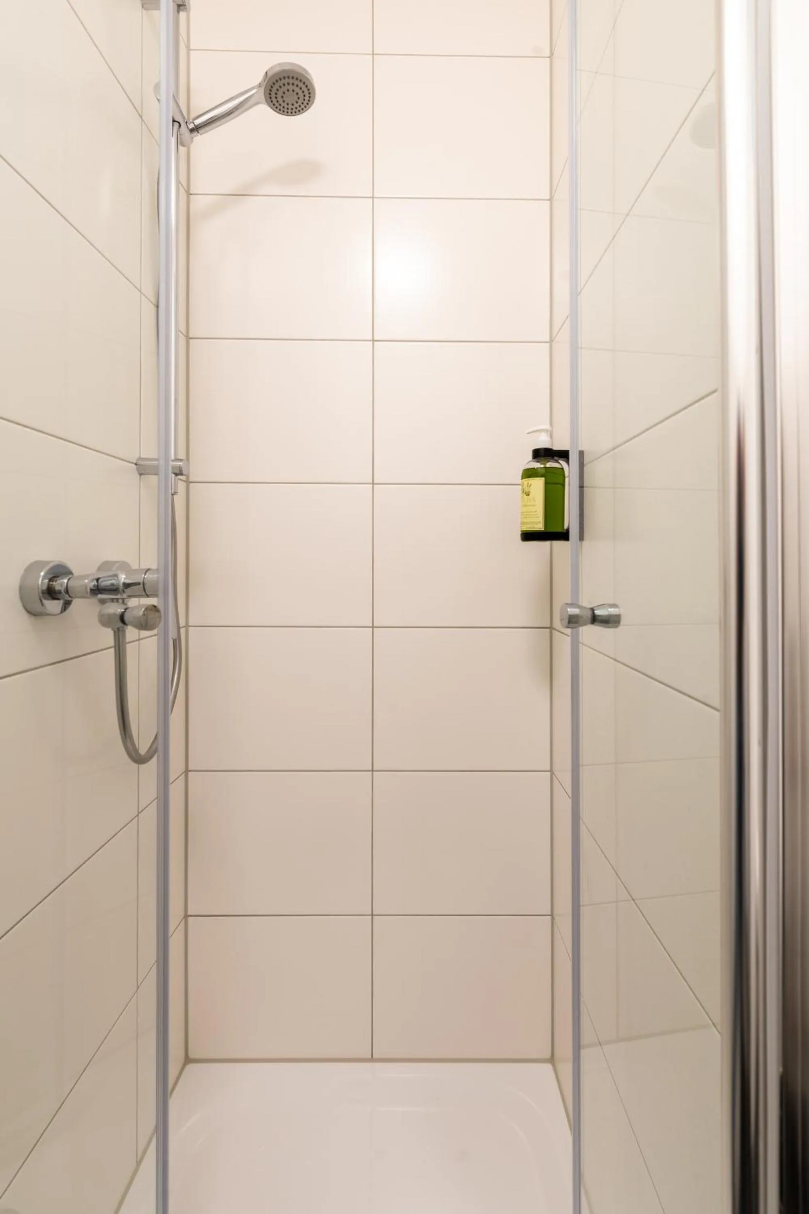 Hotel Clement - Bed & Breakfast