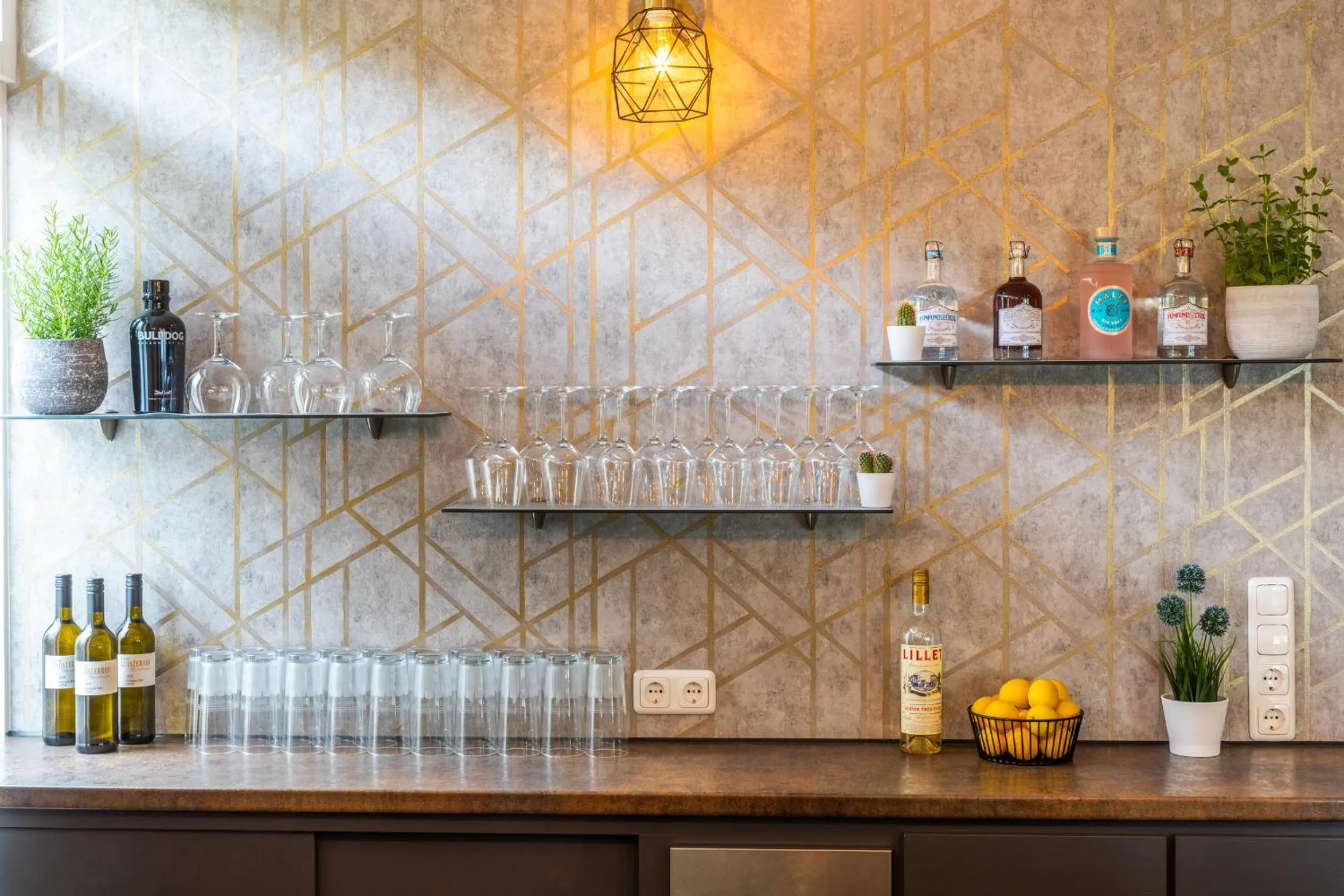 Lounge or bar in Hotel Clement - Bed & Breakfast