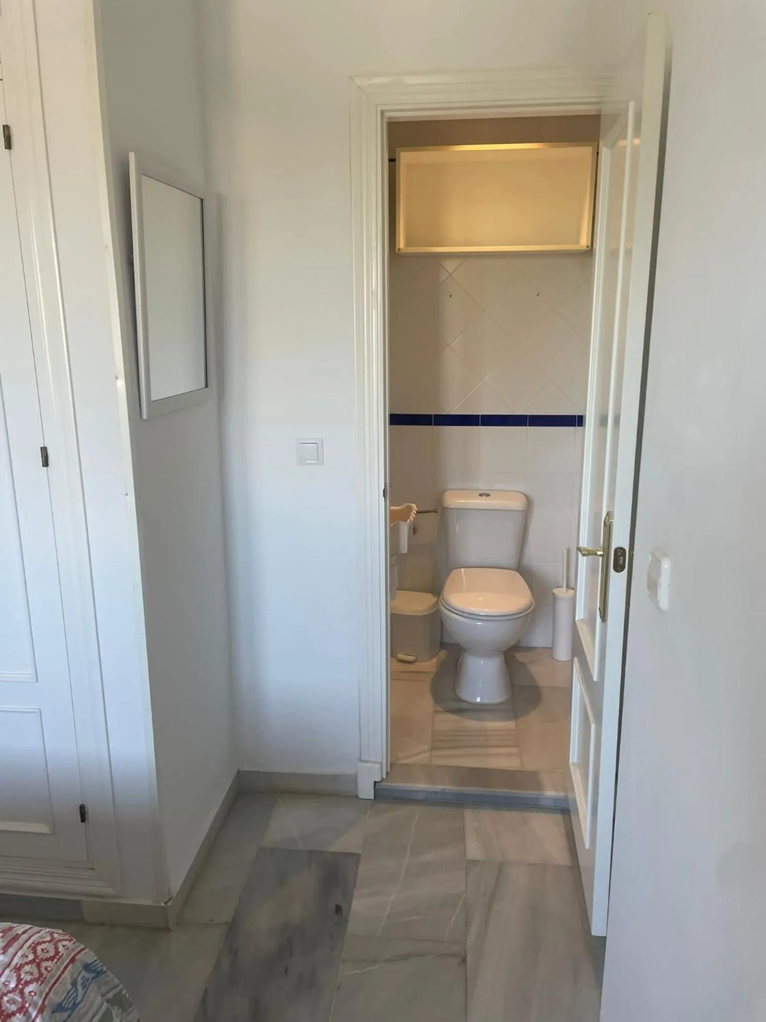 Toilet in Precioso apartamento muy cerca de la playa