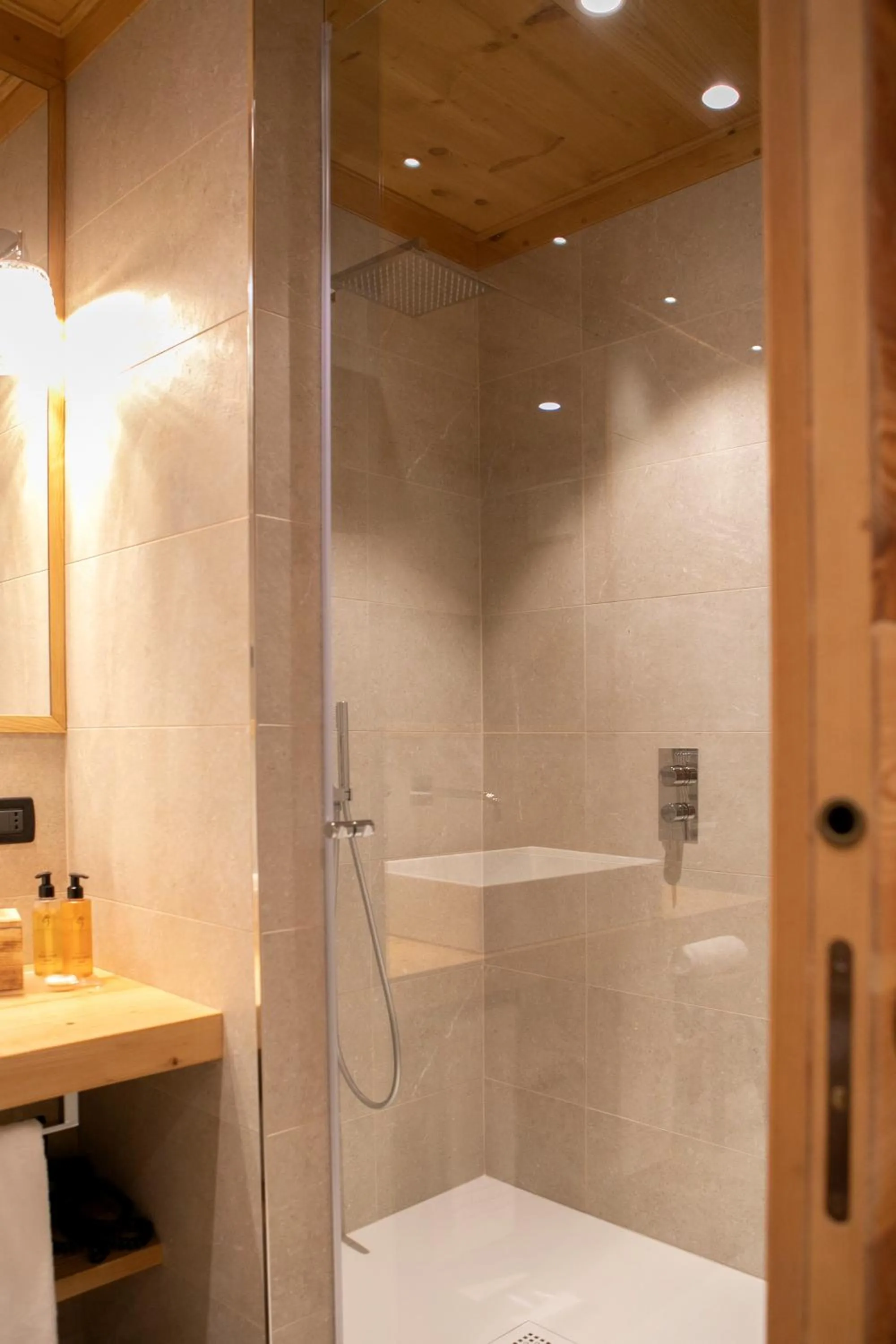 Shower in Al Capriolo