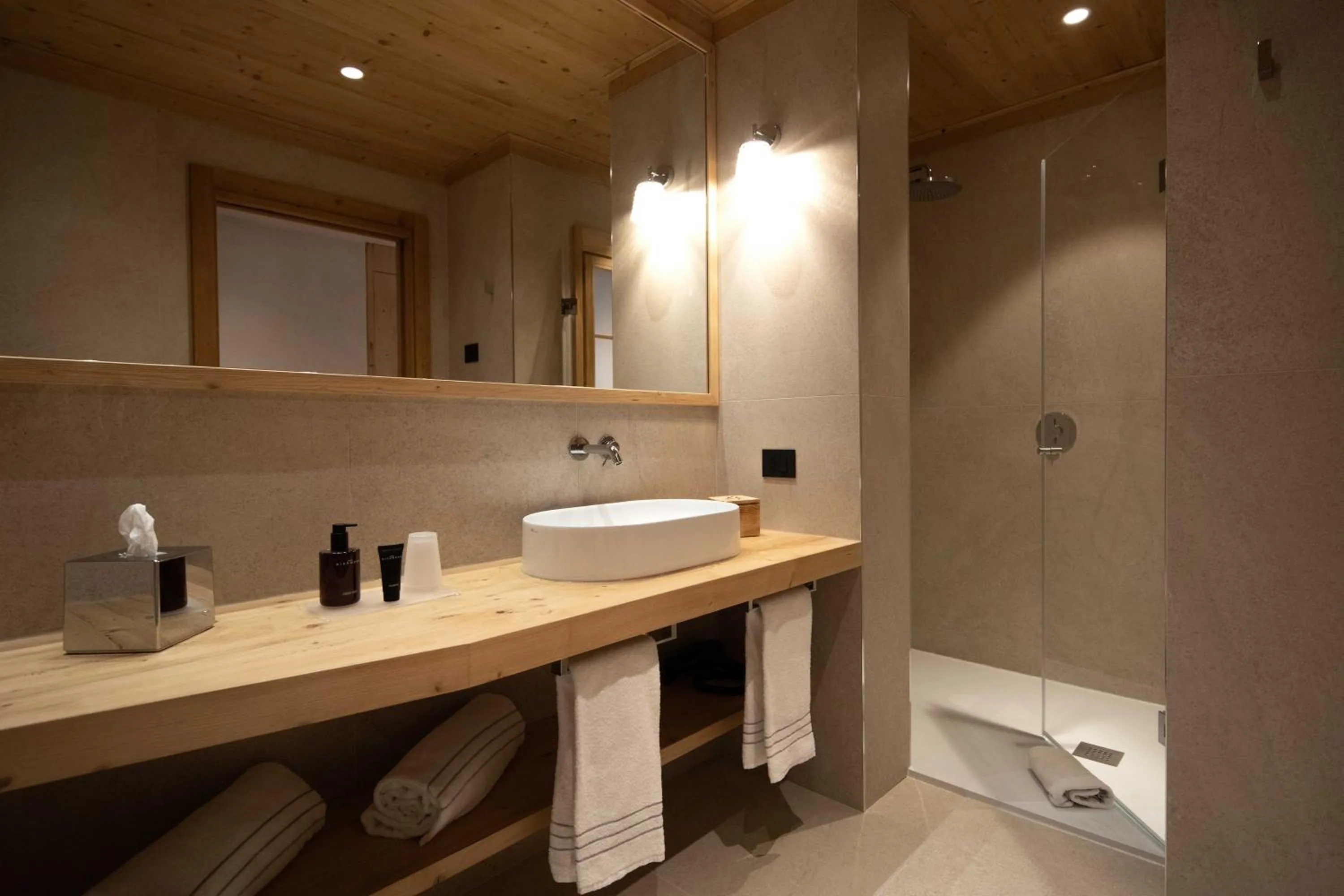 Shower in Al Capriolo