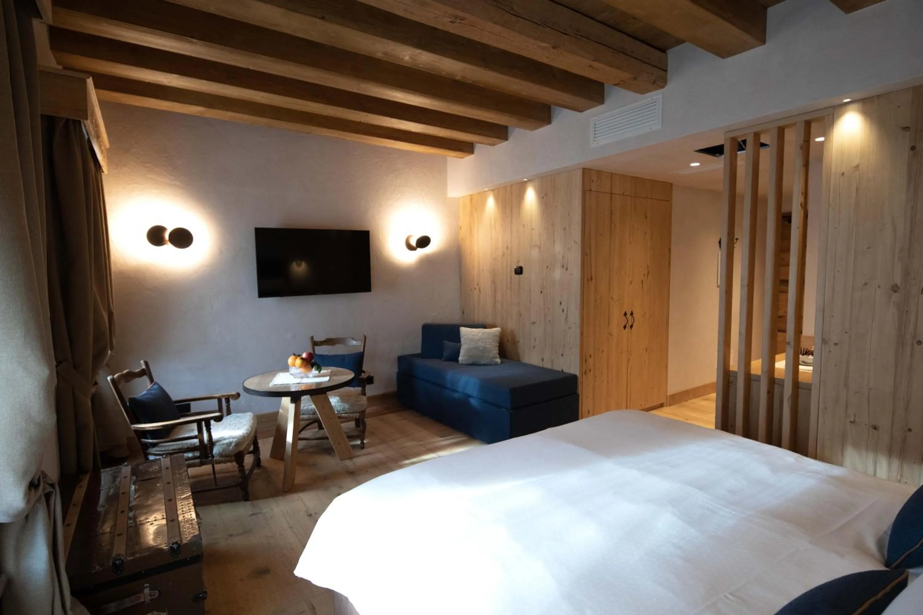 TV and multimedia, Bed in Al Capriolo