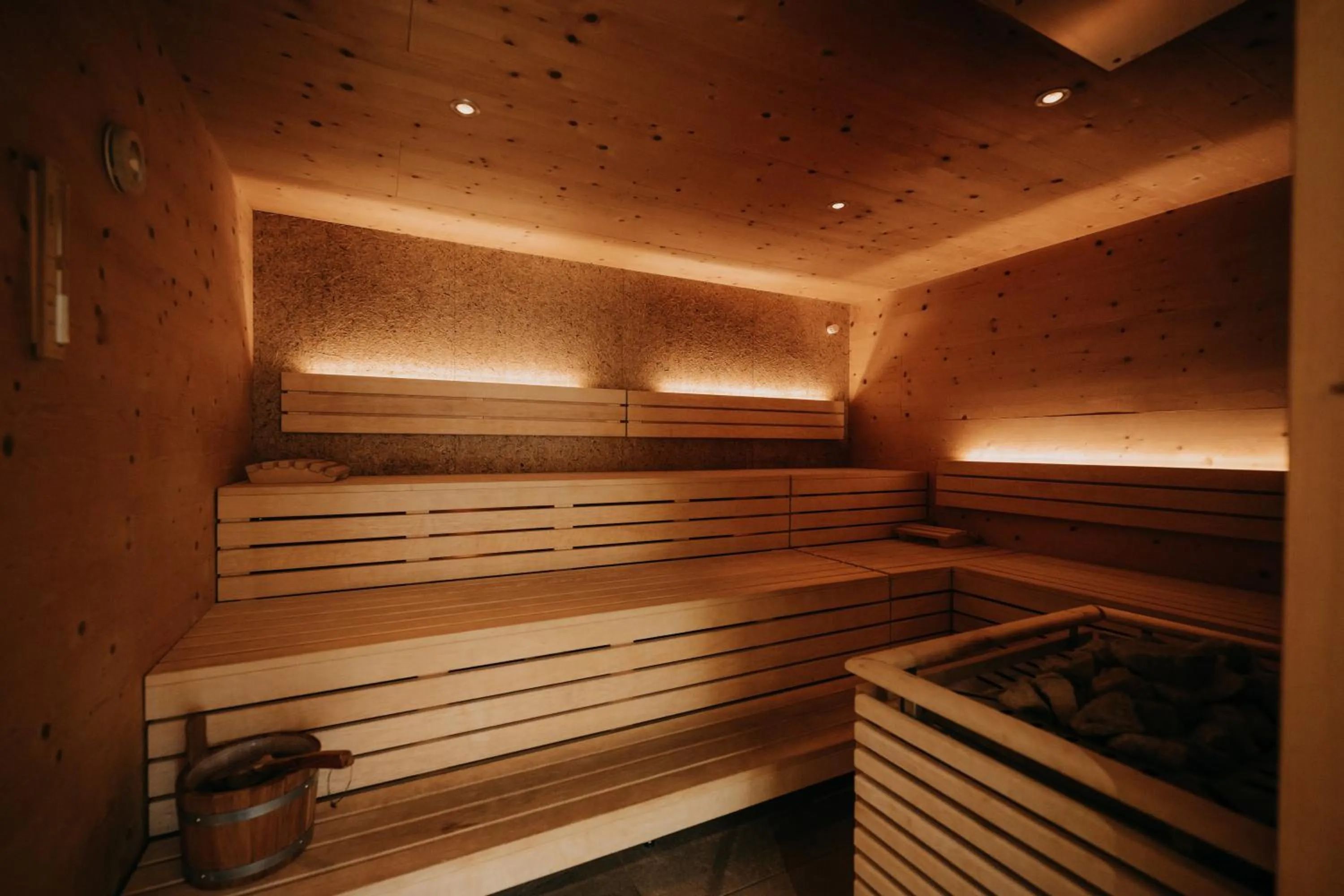 Sauna in Feuriger Tatzlwurm Berghotel & Spa, BW Signature Collection