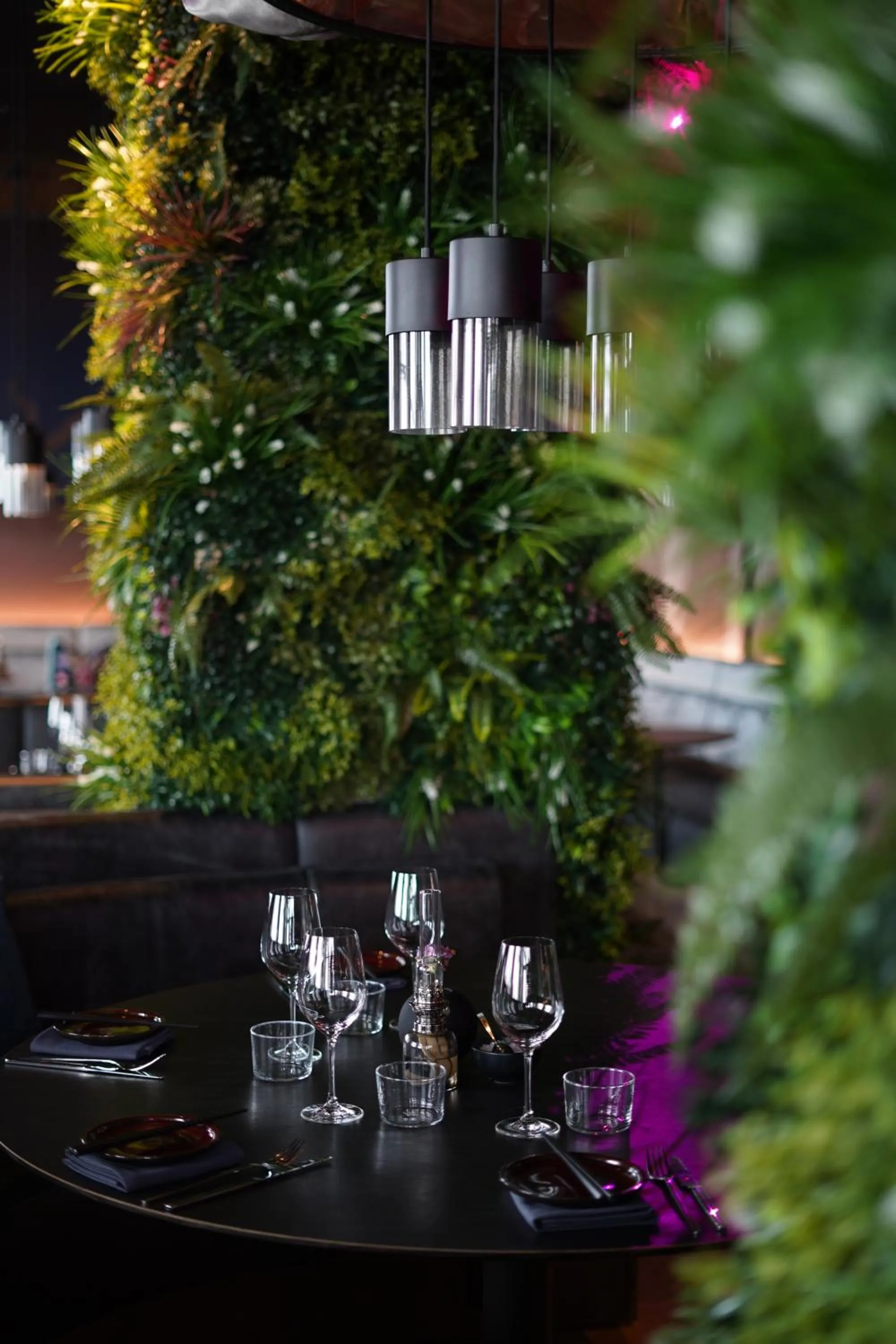 Restaurant/places to eat in Clarion Hotel Sea U