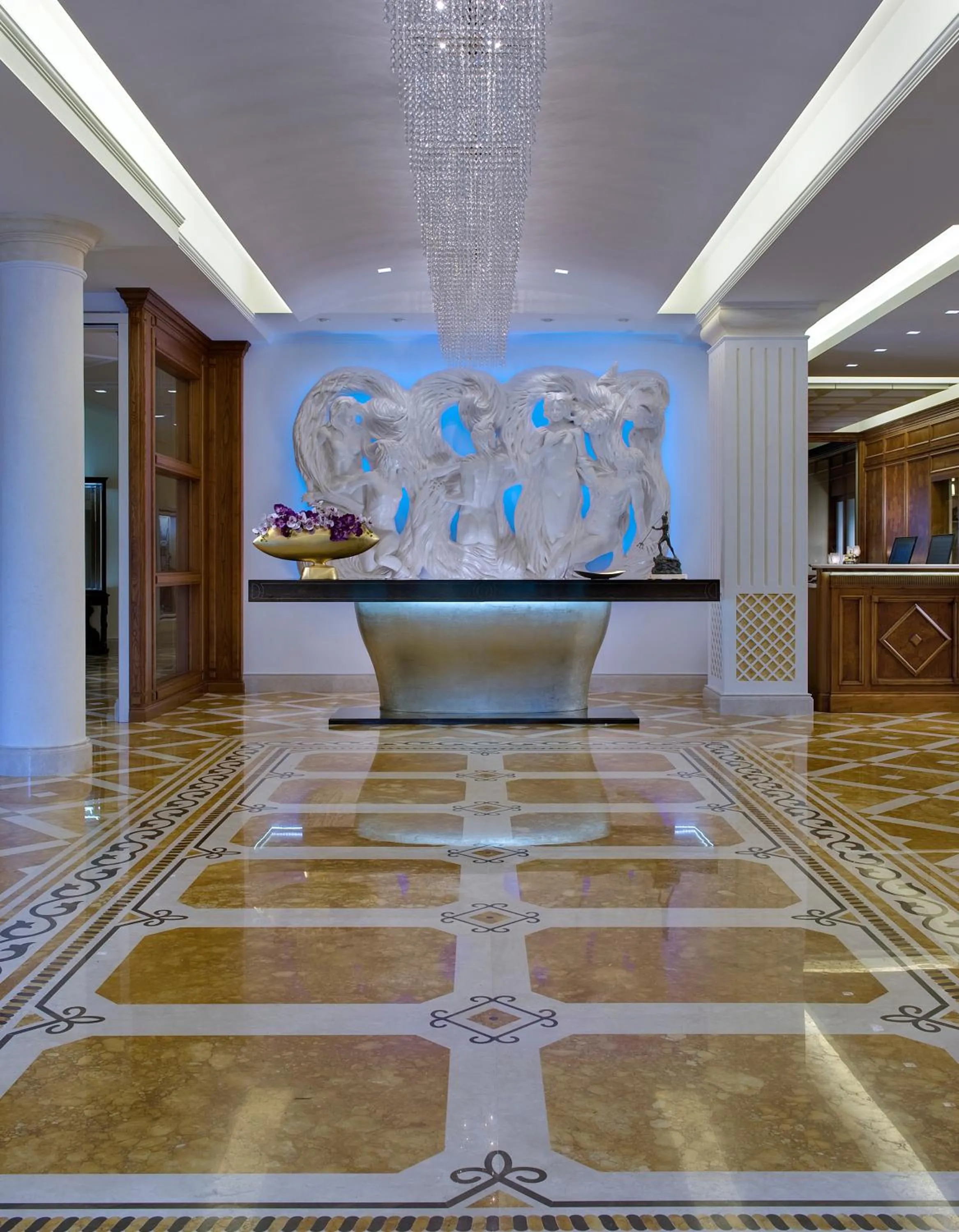 Lobby or reception in Tritone LUXURY HOTEL THERMAE & SPA