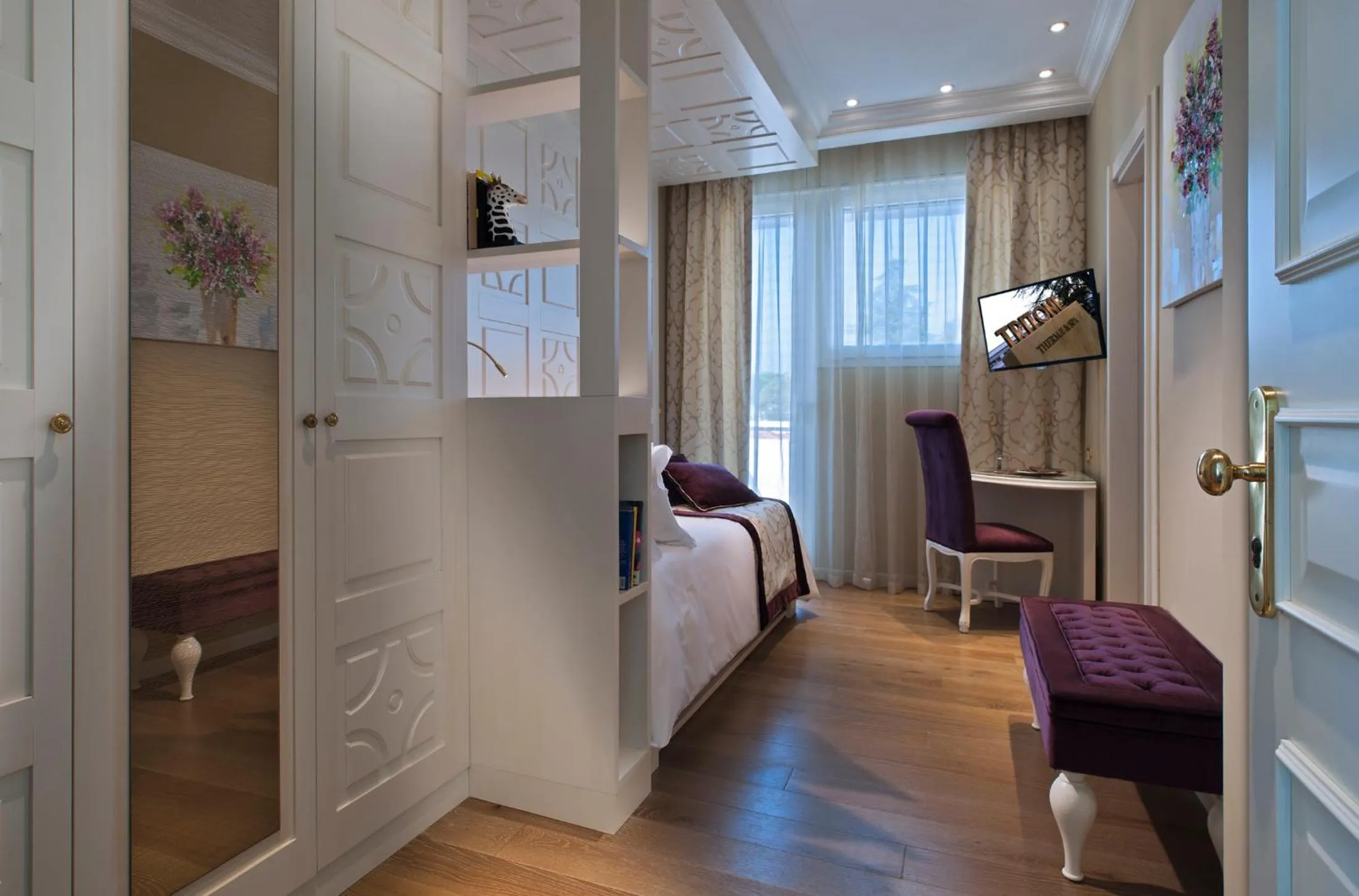 Photo of the whole room, Bed in Tritone LUXURY HOTEL THERMAE & SPA