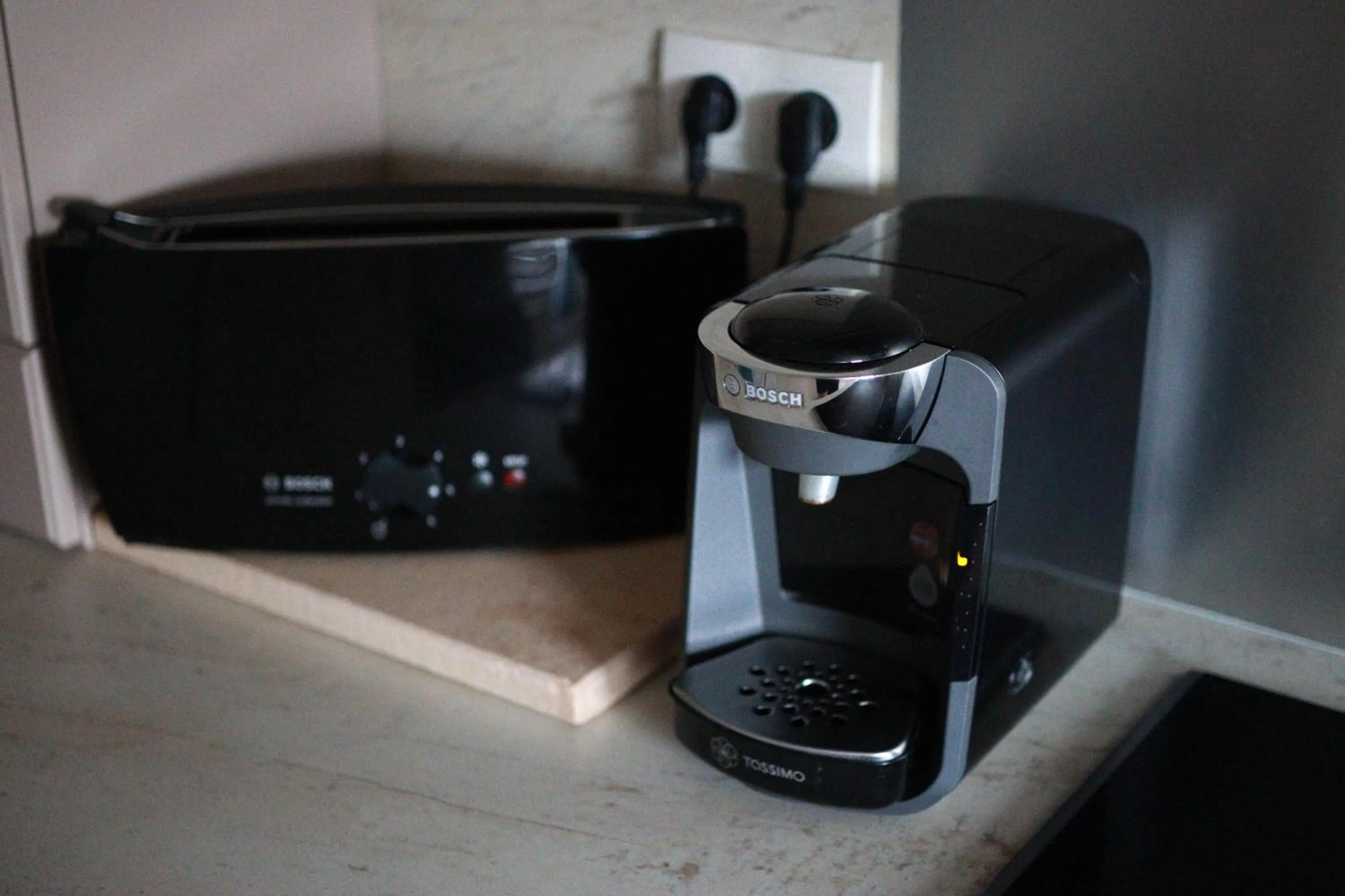 Coffee/tea facilities in Casa Del Mar - Beautiful Two Bedroom Penthouse Apartment