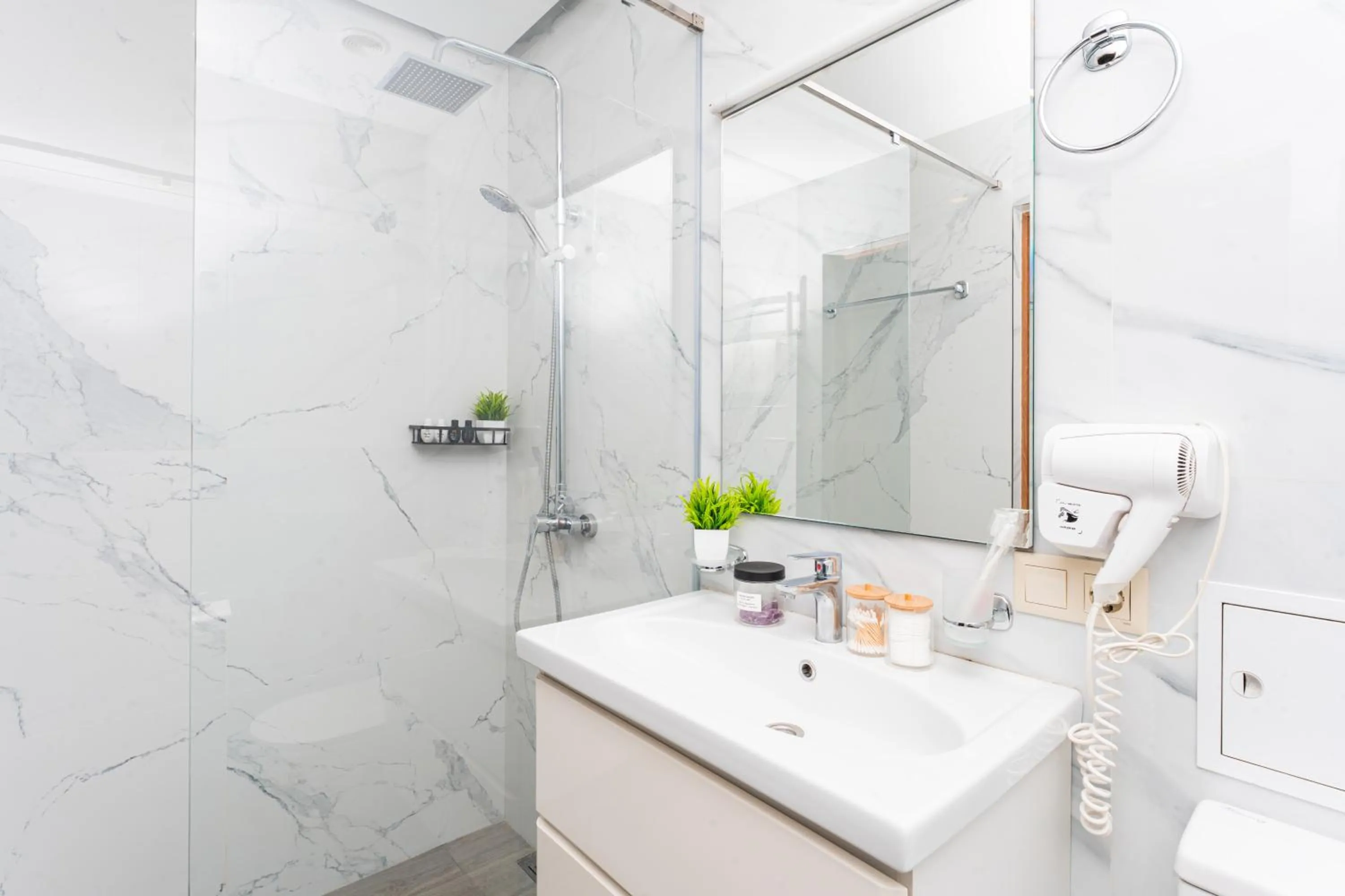 Bedroom in Apart-hotel on Koghbatsi 16