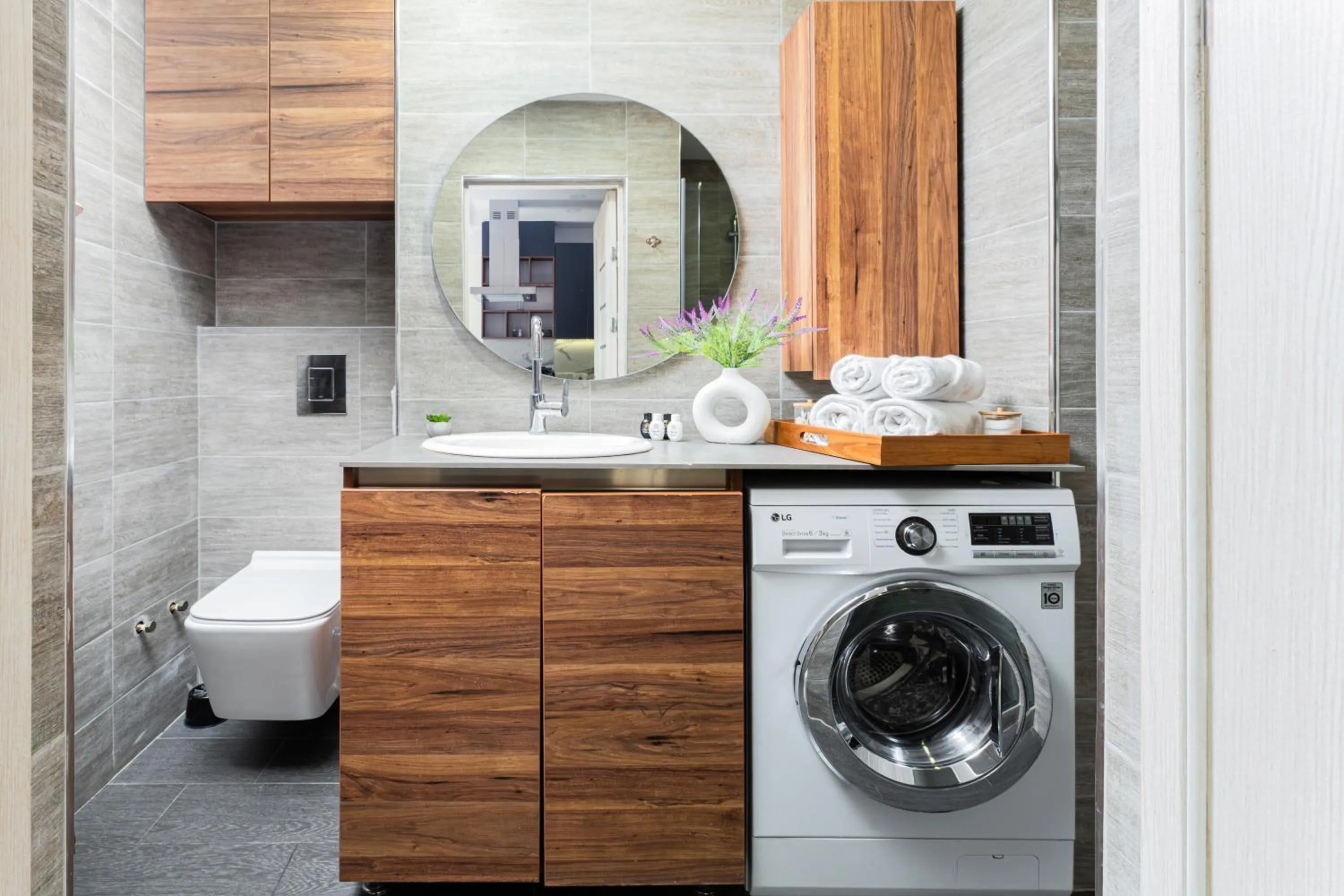 Bathroom in Apart-hotel on Koghbatsi 16