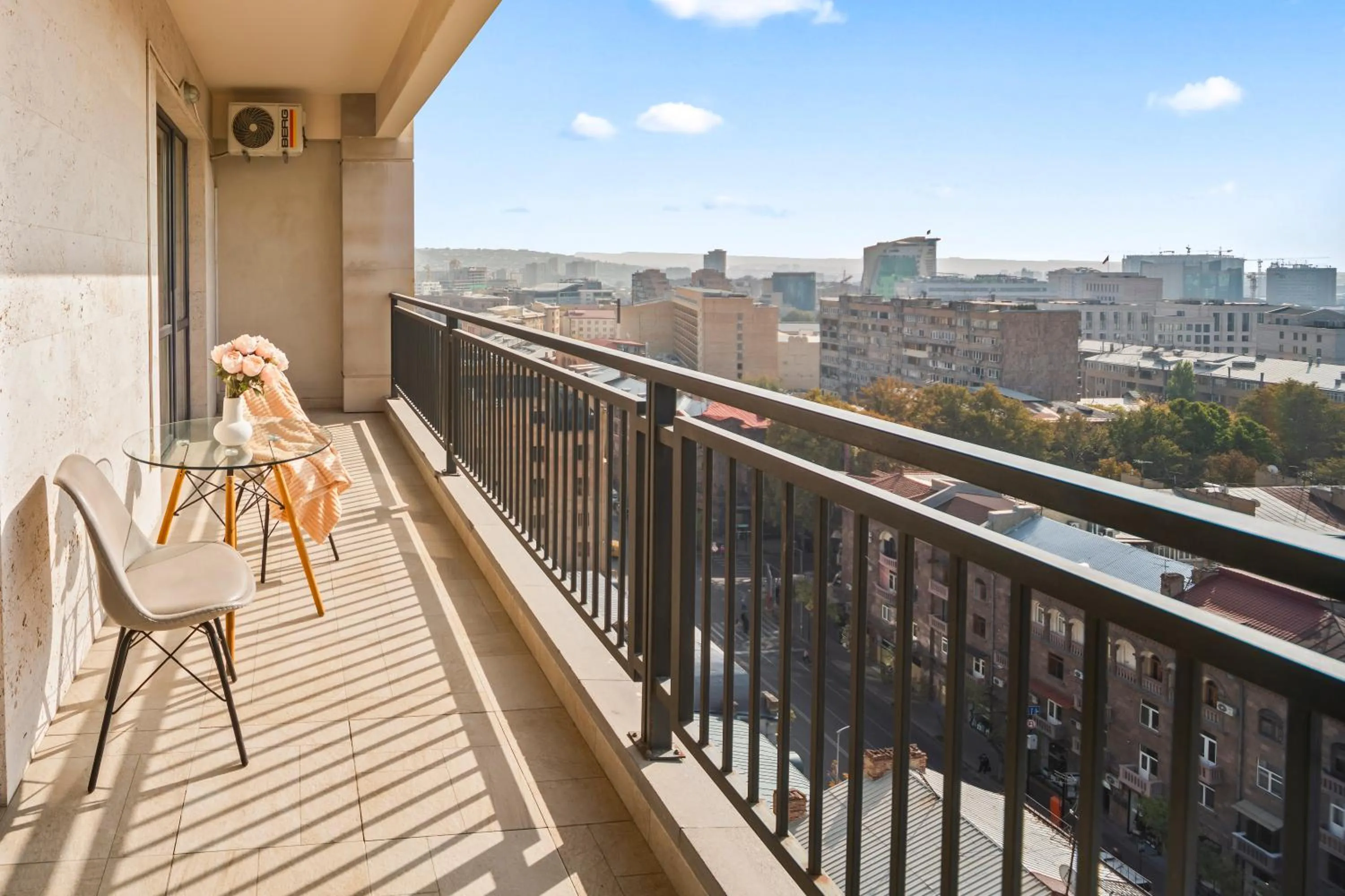 Patio in Apart-hotel on Koghbatsi 16