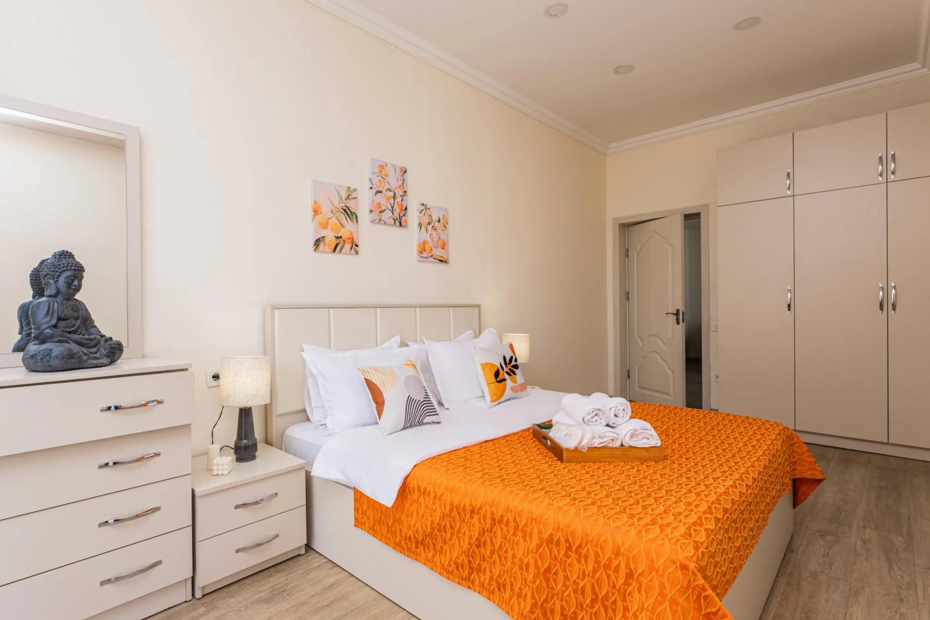 Bedroom, Bed in Apart-hotel on Koghbatsi 16