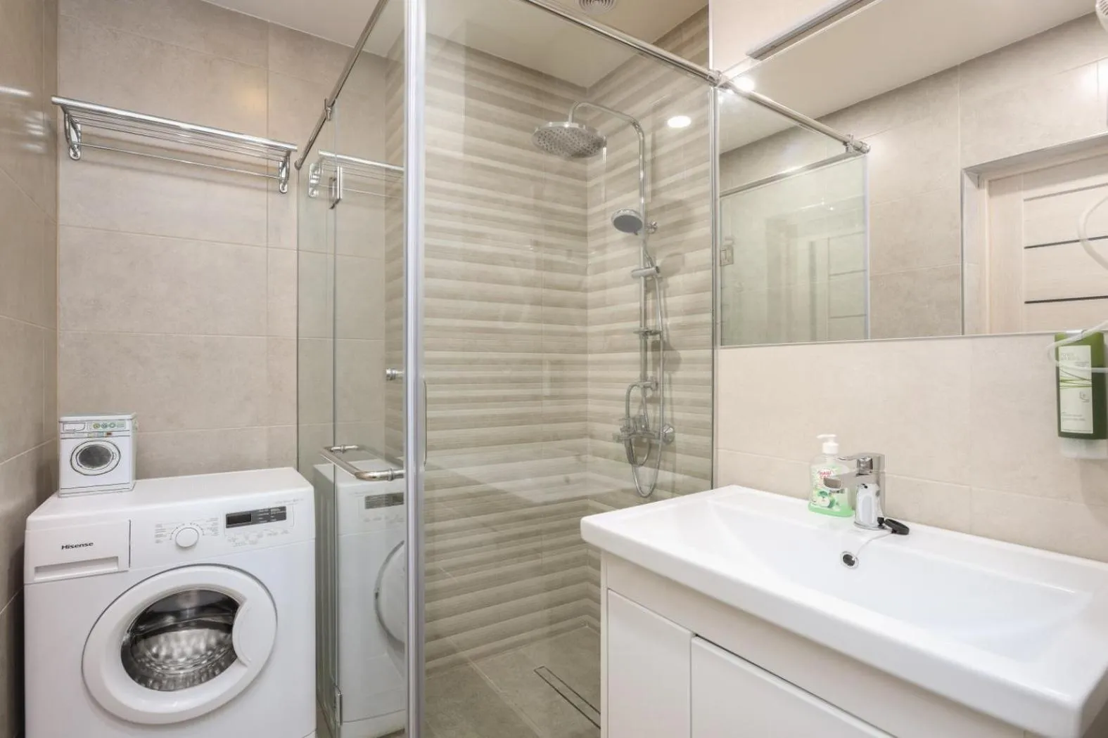 Bathroom in Apart-hotel on Koghbatsi 16