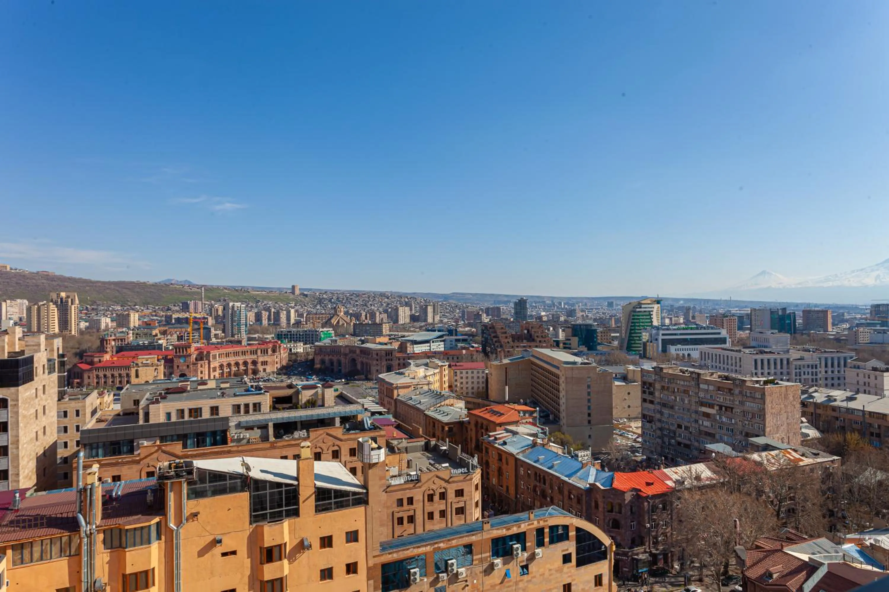 City view in Apart-hotel on Koghbatsi 16