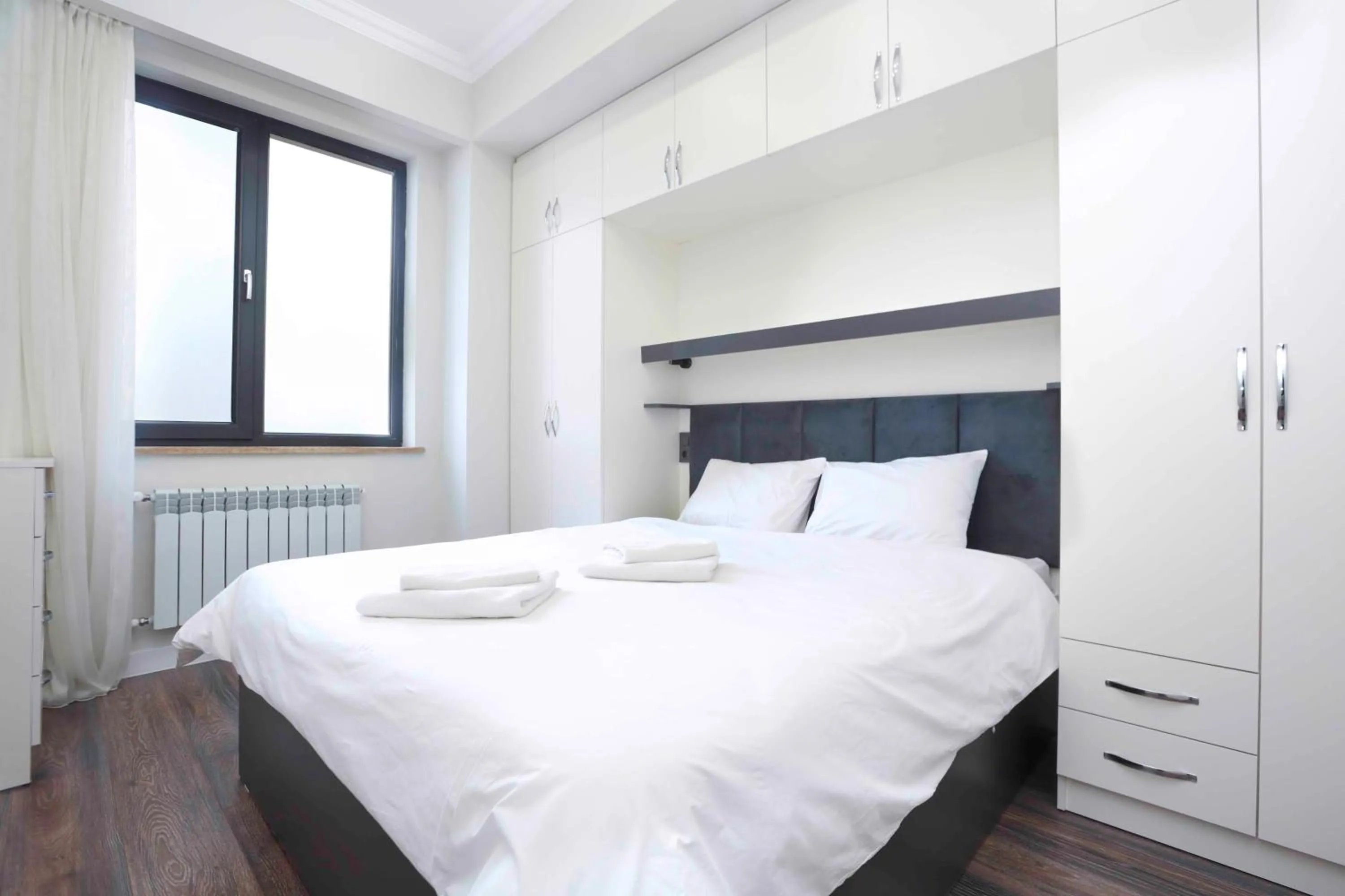 Bed in Apart-hotel on Koghbatsi 16