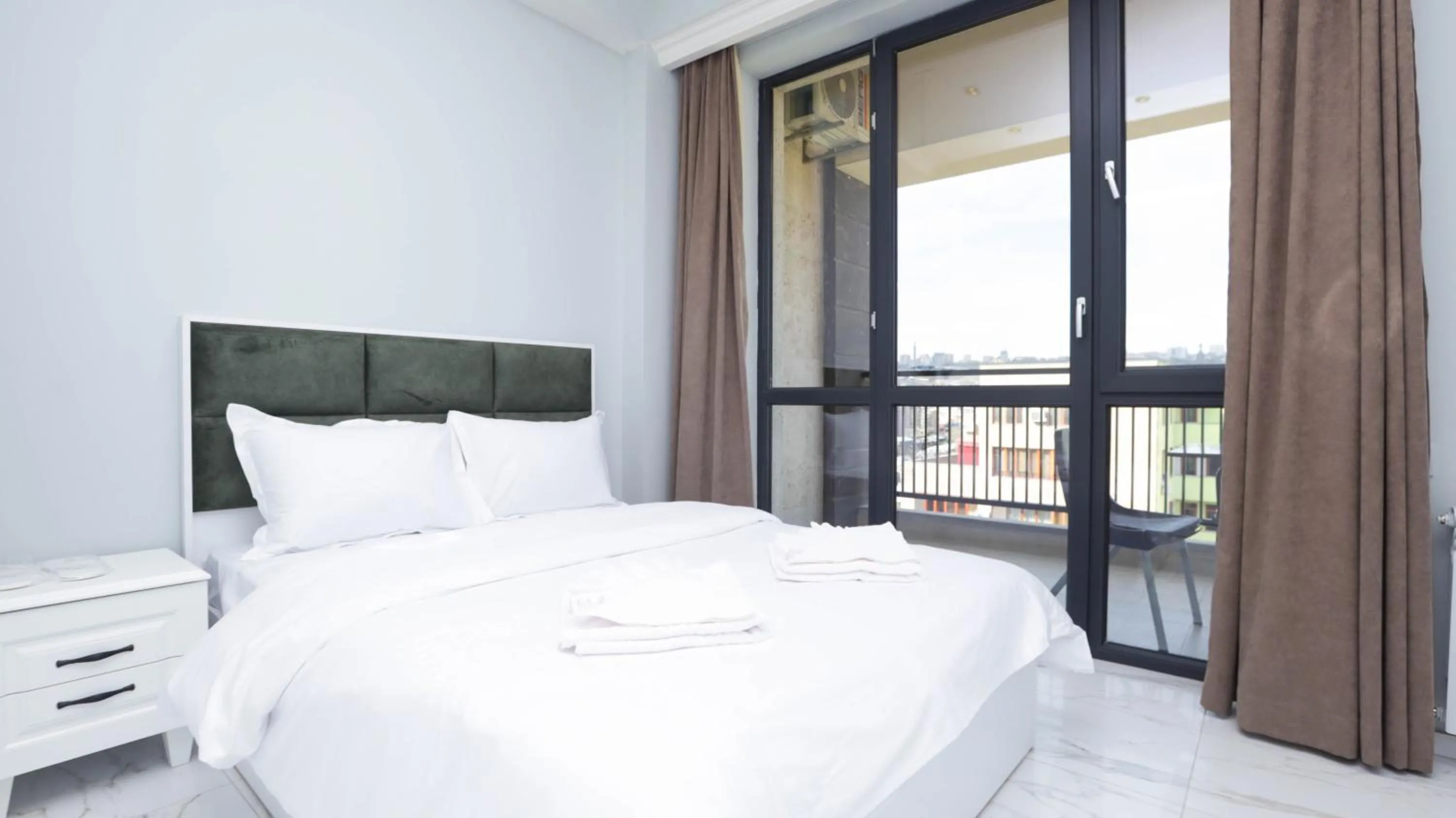 Bedroom, Bed in Apart-hotel on Koghbatsi 16