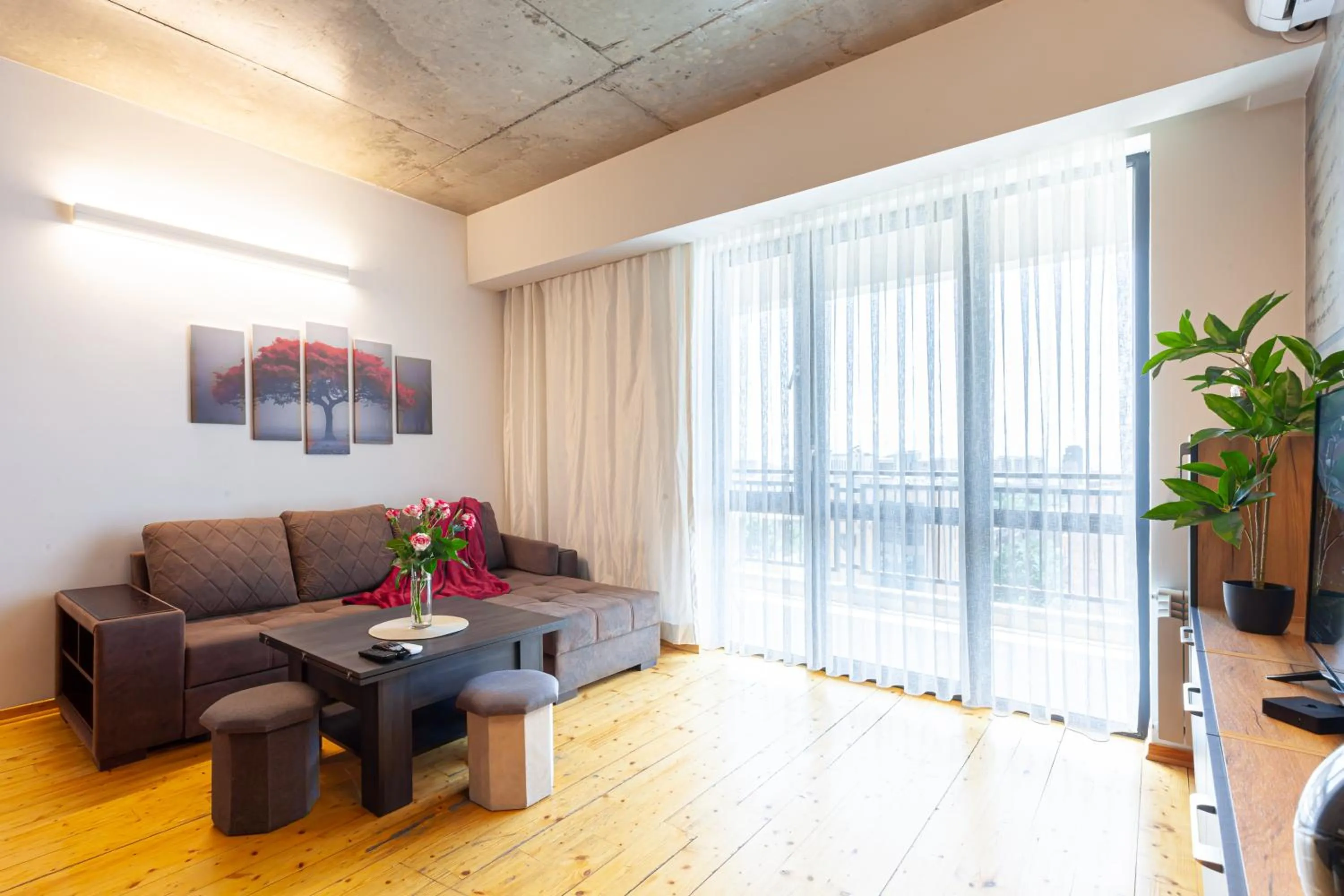 Seating area in Apart-hotel on Koghbatsi 16