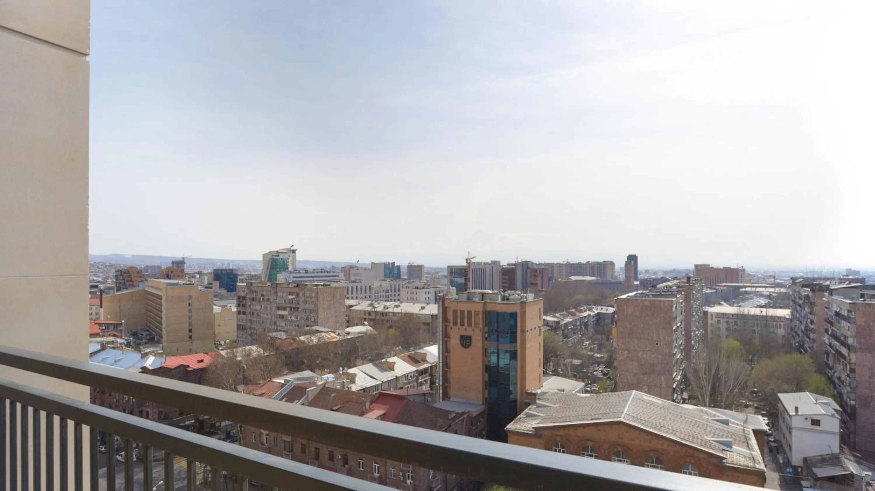 City view in Apart-hotel on Koghbatsi 16