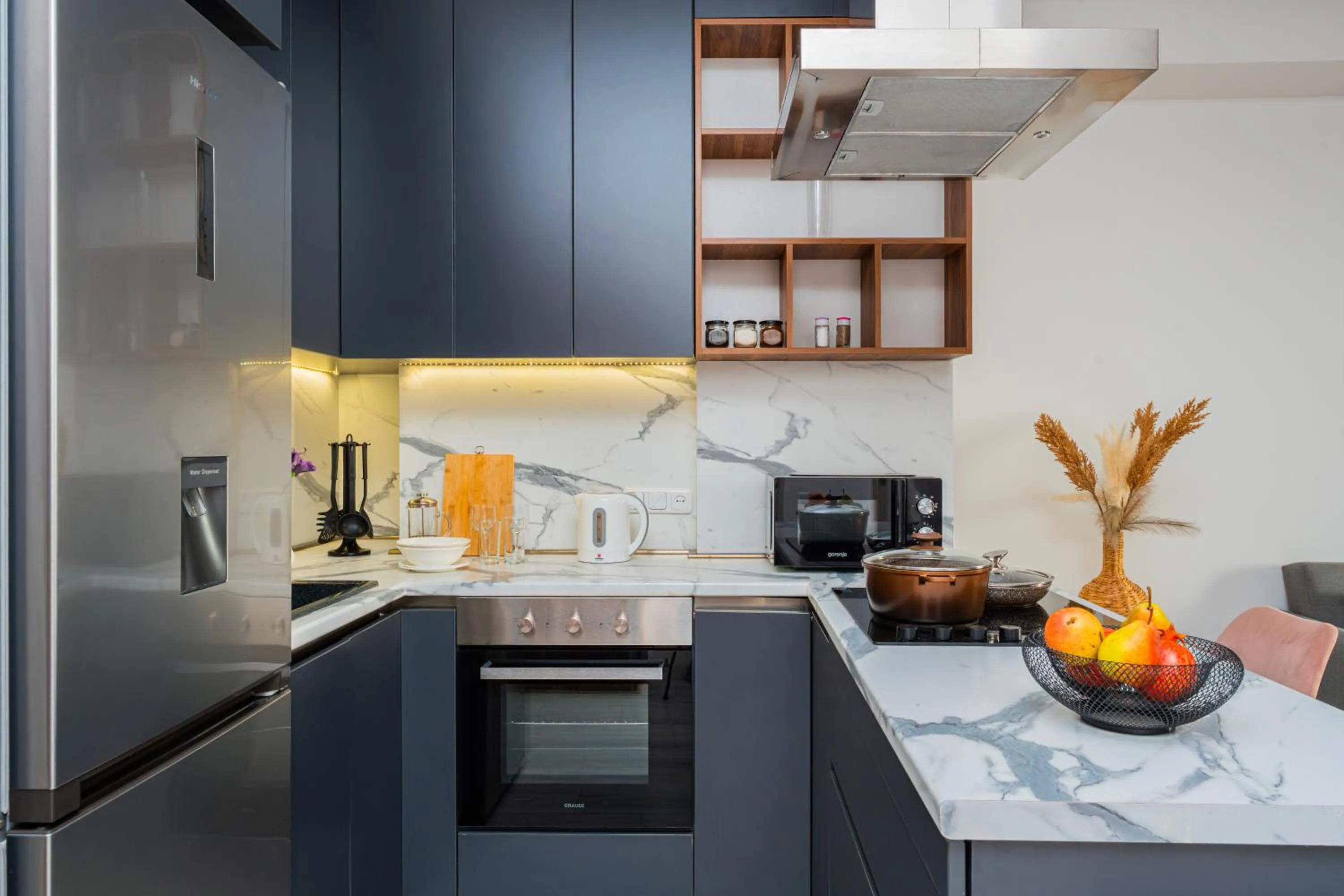 Kitchen or kitchenette in Apart-hotel on Koghbatsi 16