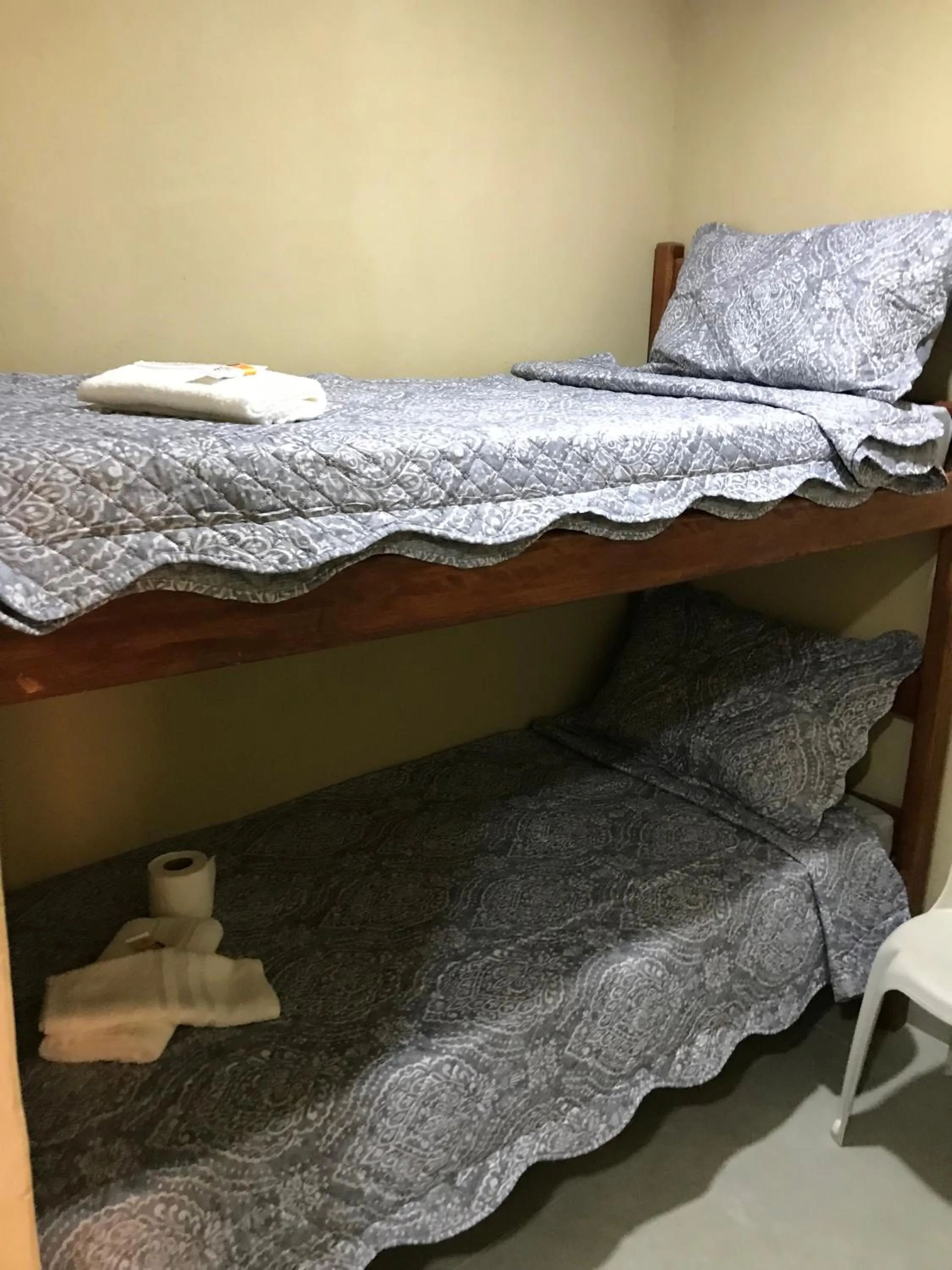 bunk bed, Bed in Pousada Floripes