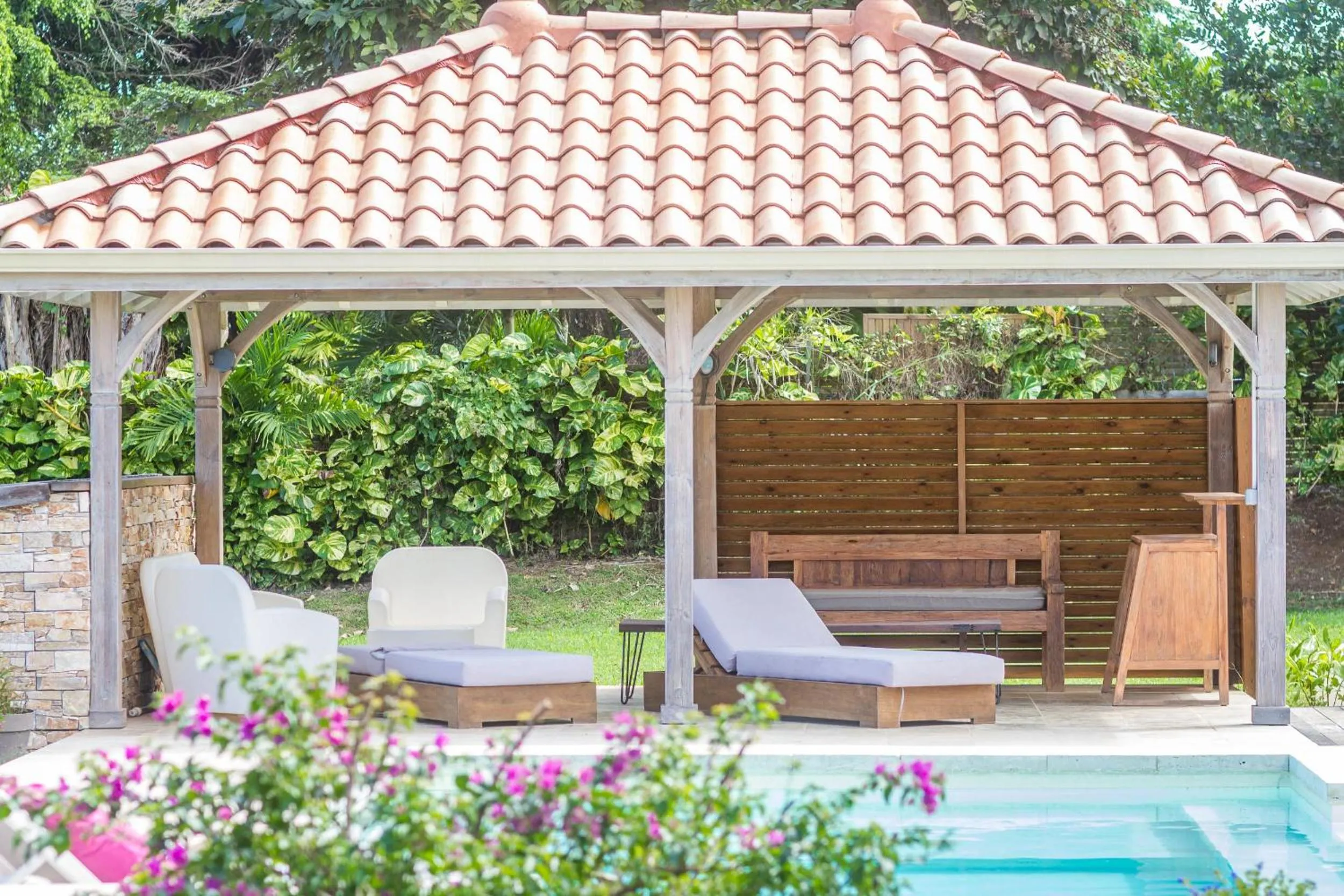 Patio in Habitation Saint Charles - Hôtel de Charme & Spa