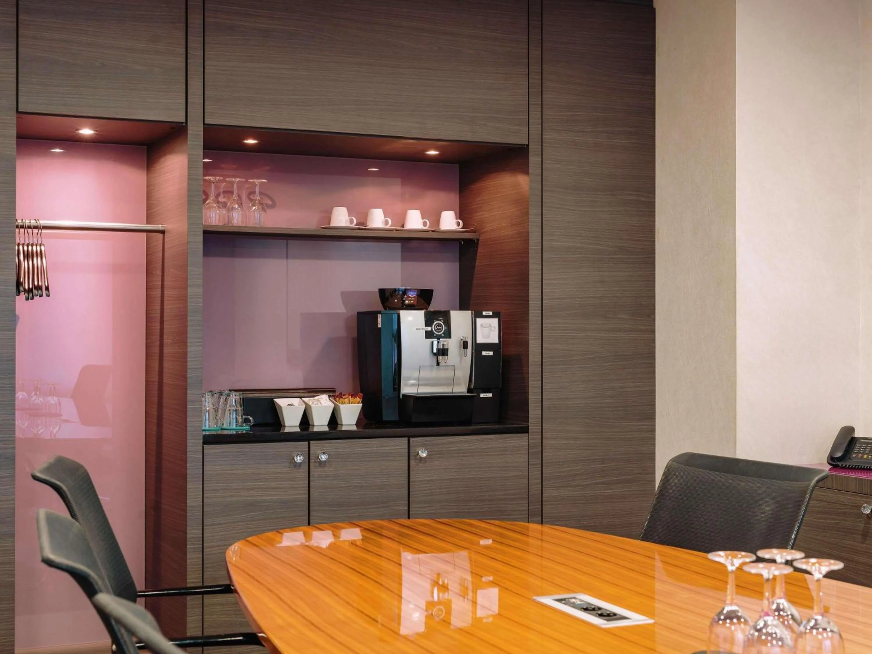 Meeting/conference room in Mövenpick Hotel Stuttgart Airport