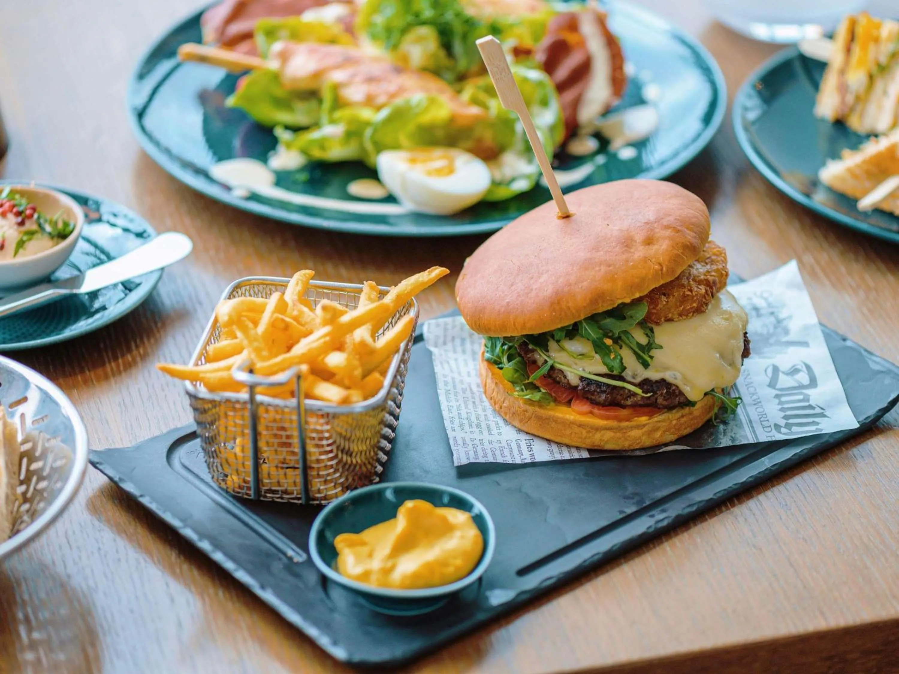 Restaurant/places to eat in Mövenpick Hotel Stuttgart Airport