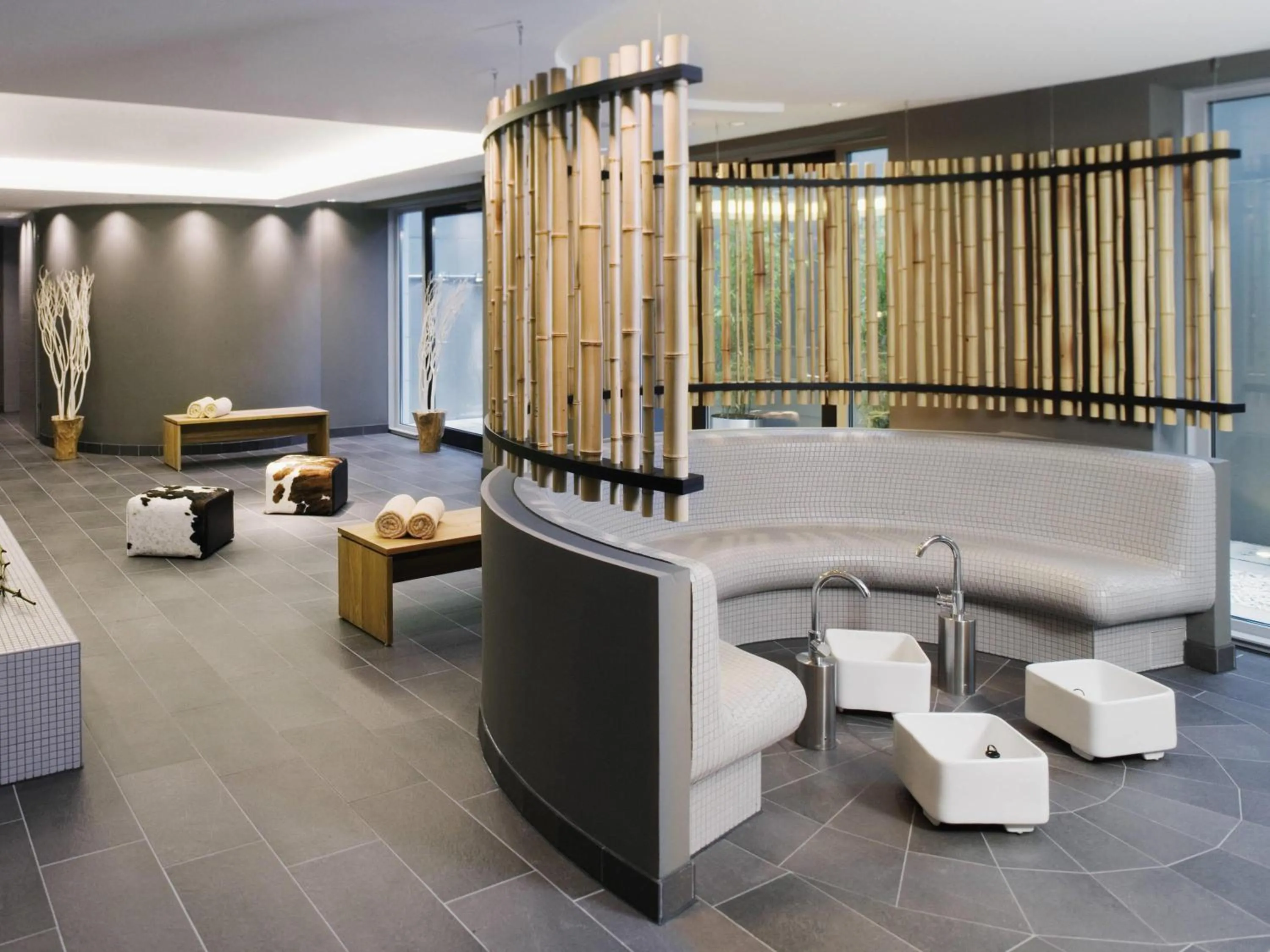 Spa and wellness centre/facilities in Mövenpick Hotel Stuttgart Airport
