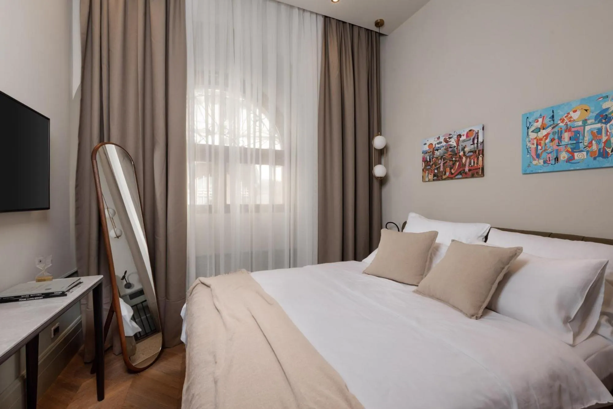 Bed in Martis Forum Heritage Hotel & Residence