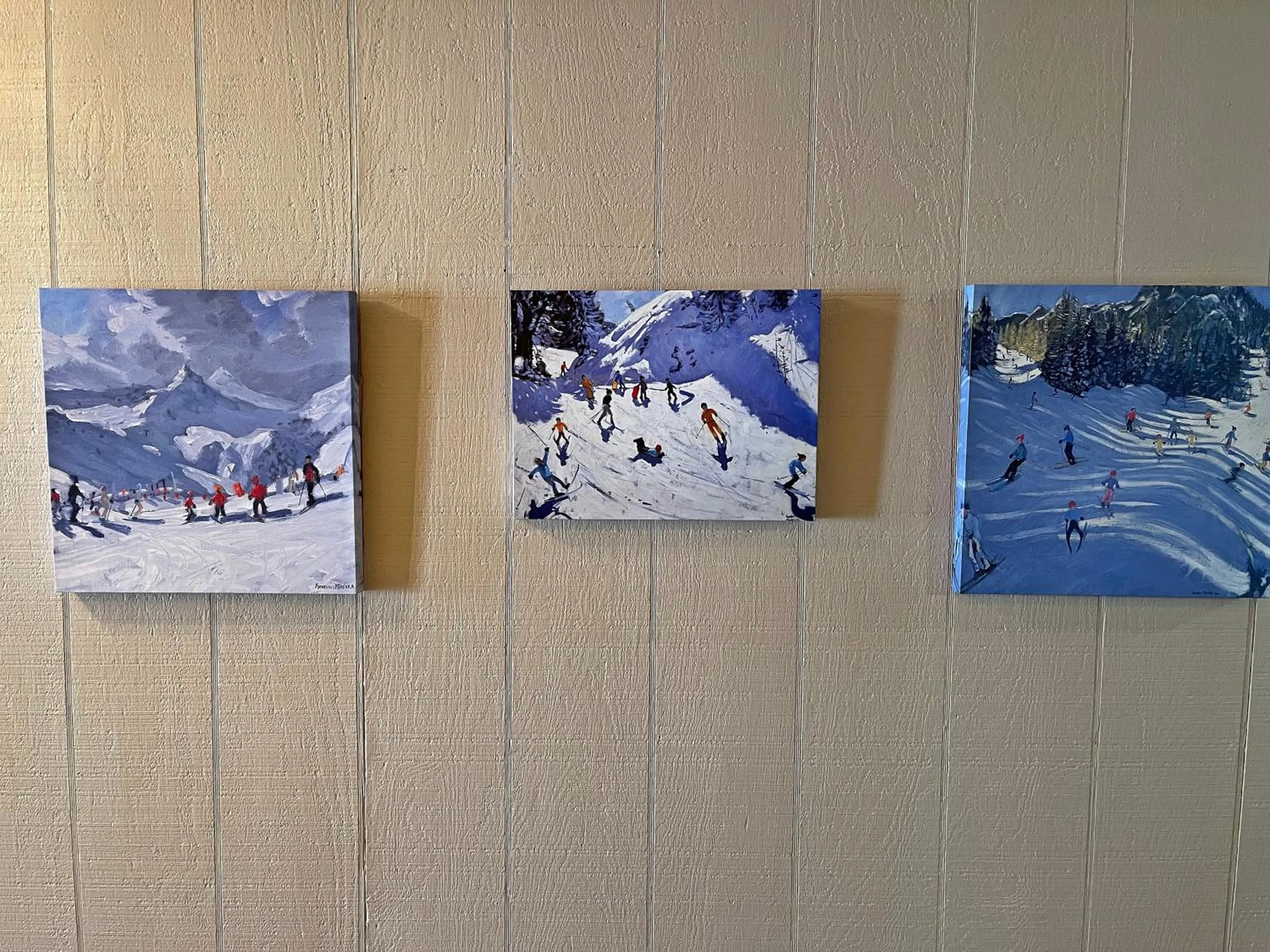 Stroll to Slopes, Village Area, Ski in-Out MtLodge 210