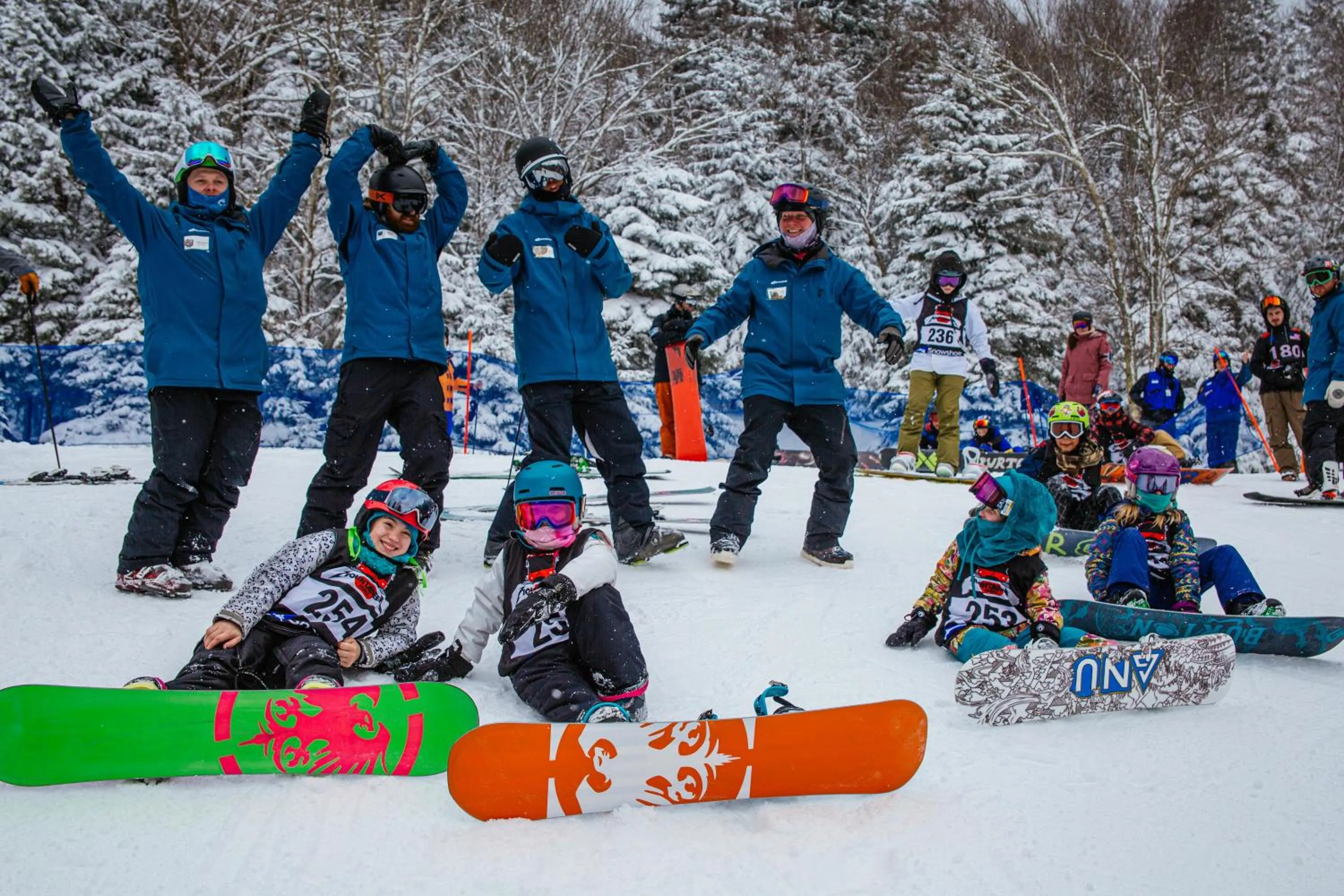 Property building in Stroll to Slopes, Village Area, Ski in-out MtLodge 294