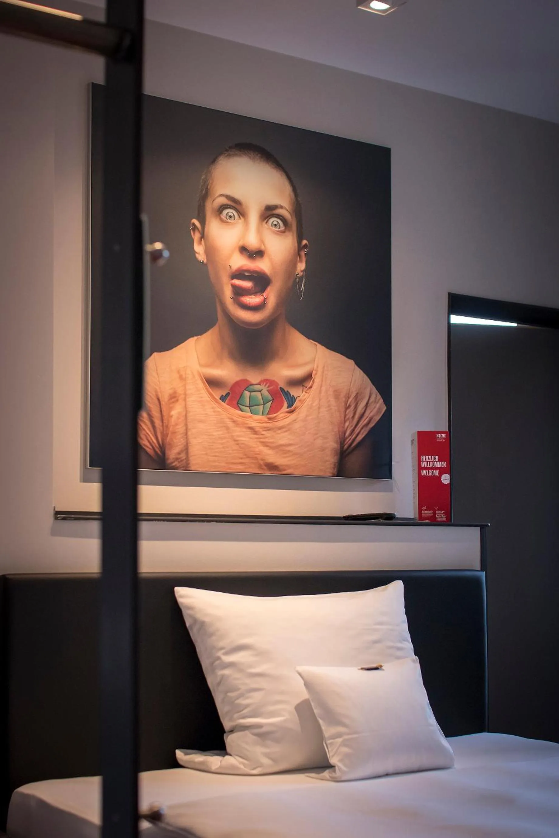 Bedroom, Bed in Kochs Stadthotel