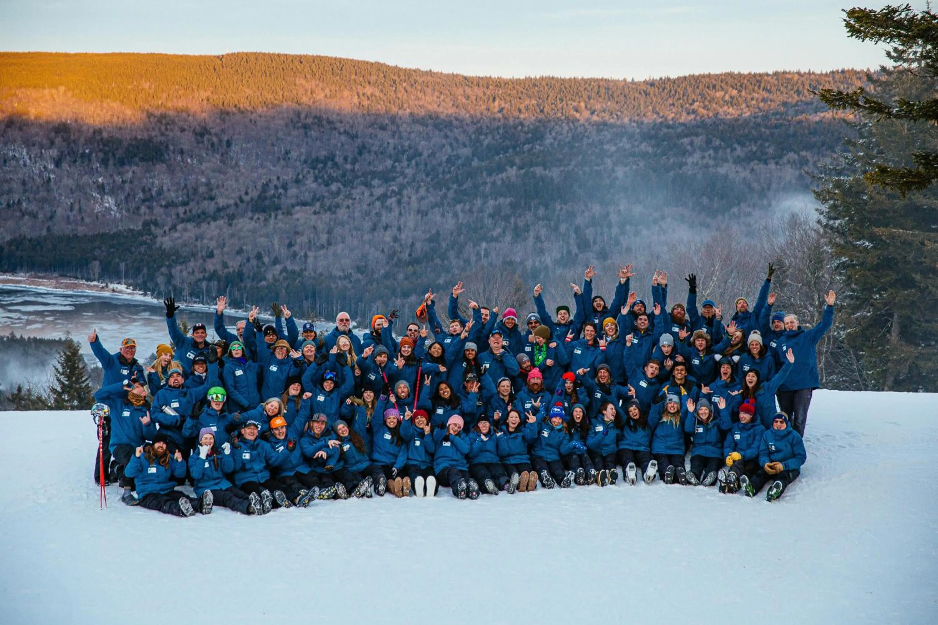 Property building in Stroll to Slopes, Village Area, Ski in-out MtLodge 343