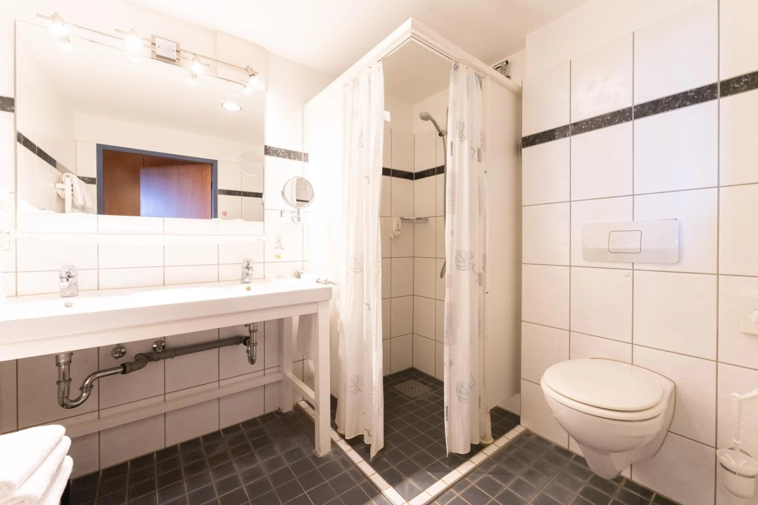 Shower in BurgStadt-Hotel