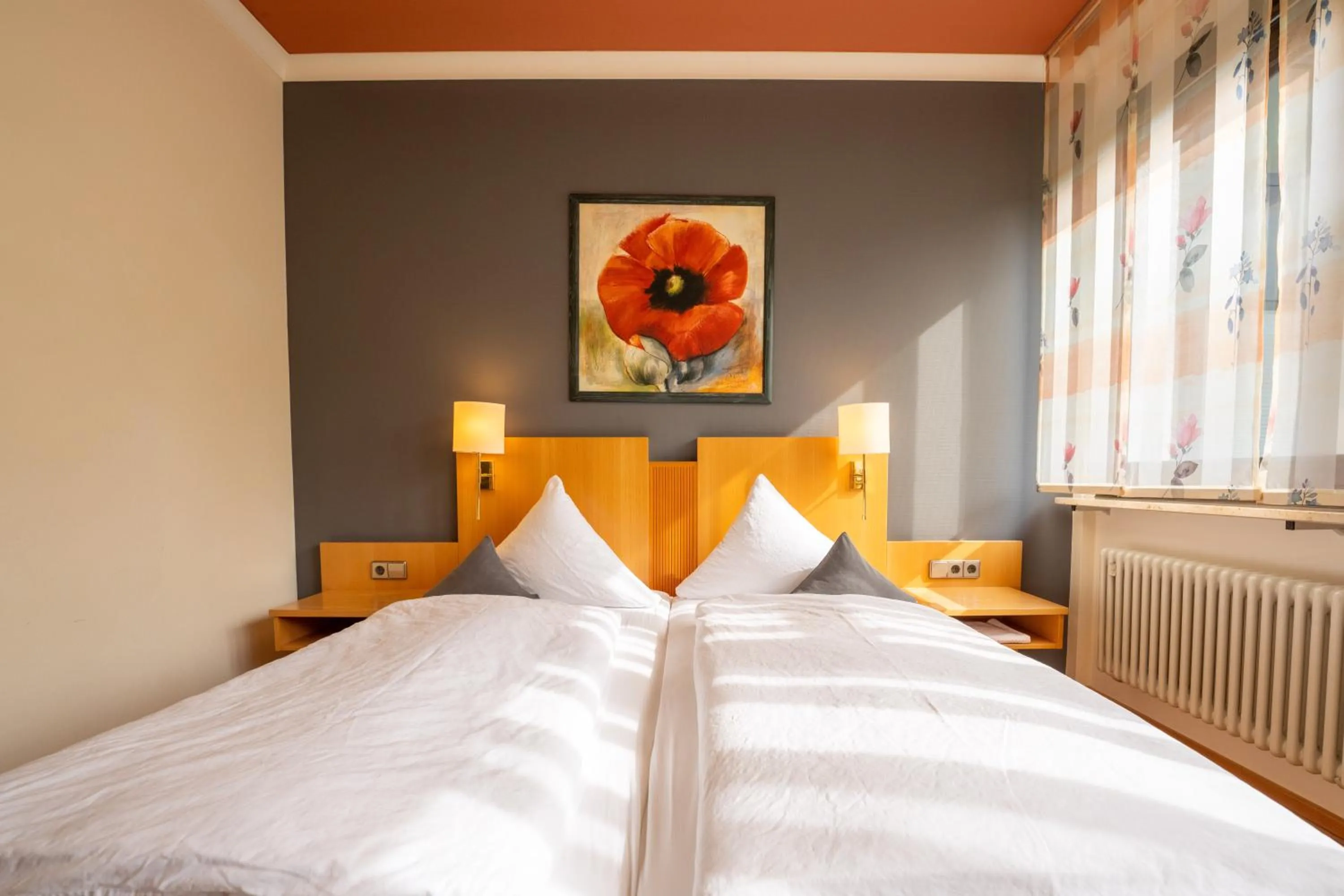 Bed in BurgStadt-Hotel